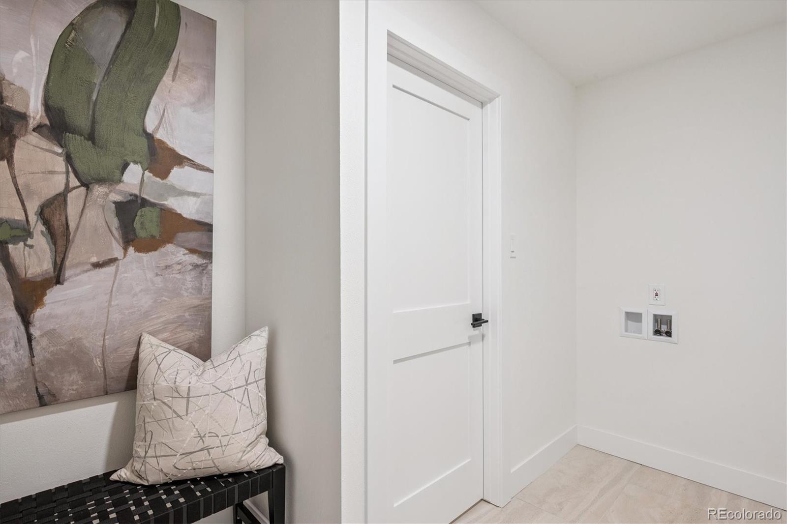 Denver, Colorado, 80237, United States, ,4 BathroomsBathrooms,Residential,Active,1894229