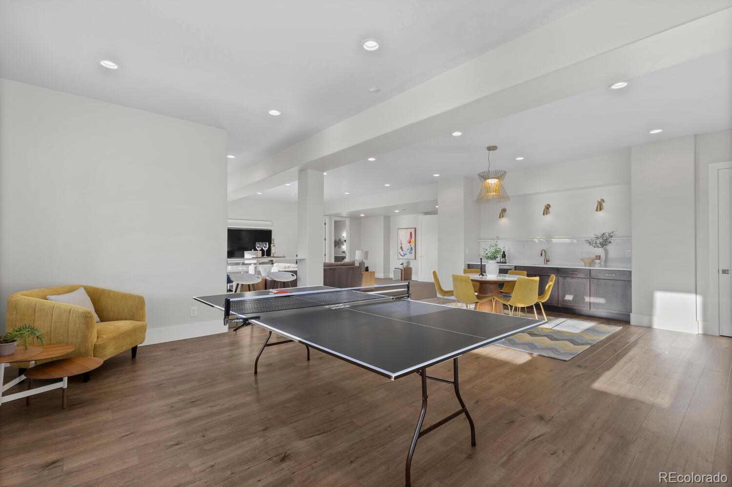 Highlands Ranch, Colorado, 80126, United States, 6 Bedrooms Bedrooms, ,7 BathroomsBathrooms,Residential,Active,1953374