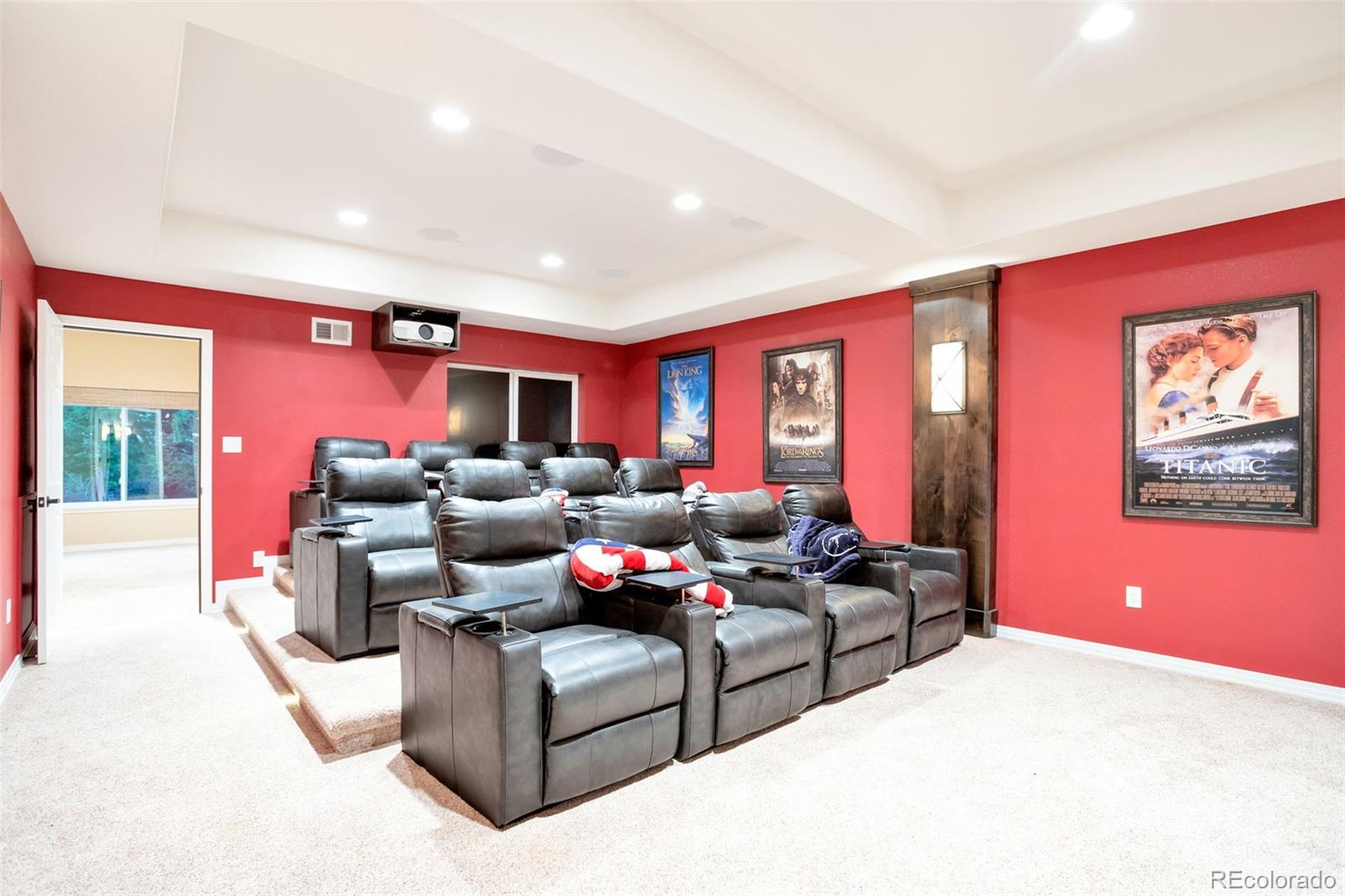 Aurora, Colorado, 80016, United States, 5 Bedrooms Bedrooms, ,7 BathroomsBathrooms,Residential,Active,1929689