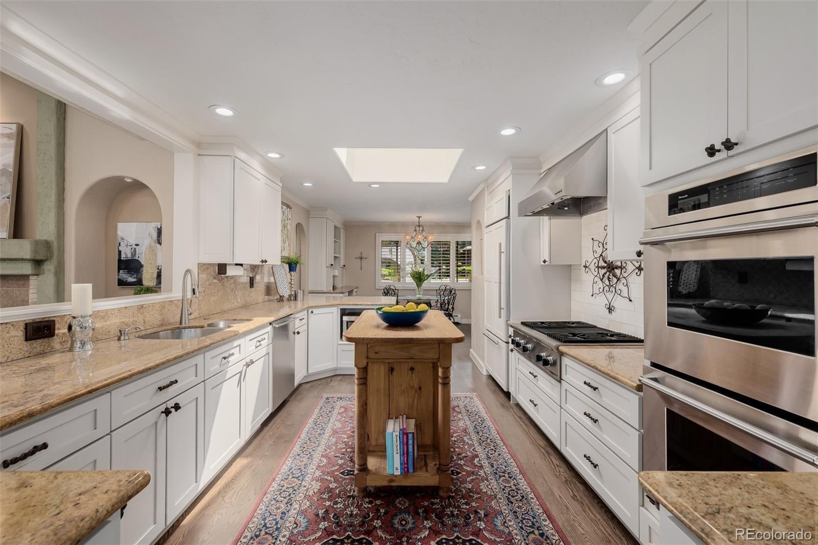 Greenwood Village, Colorado, 80121, United States, 4 Bedrooms Bedrooms, ,5 BathroomsBathrooms,Residential,Active,1888462