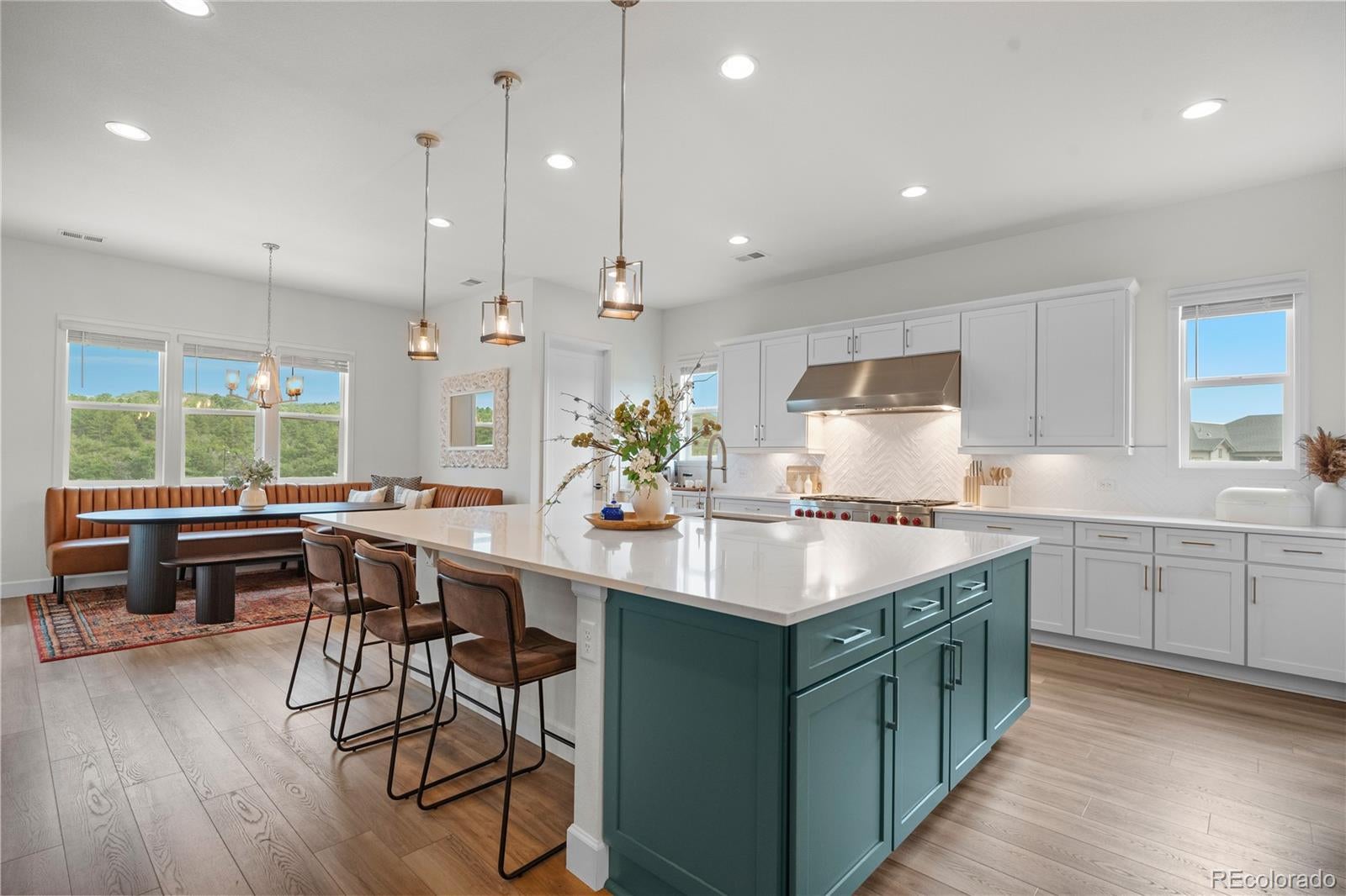 Castle Rock, Colorado, 80108, United States, 5 Bedrooms Bedrooms, ,4 BathroomsBathrooms,Residential,Active,1905368