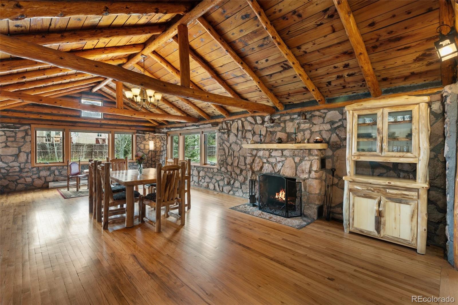 Woodland Park, Colorado, 80863, United States, 2 Bedrooms Bedrooms, ,2 BathroomsBathrooms,Residential,Active,2042765