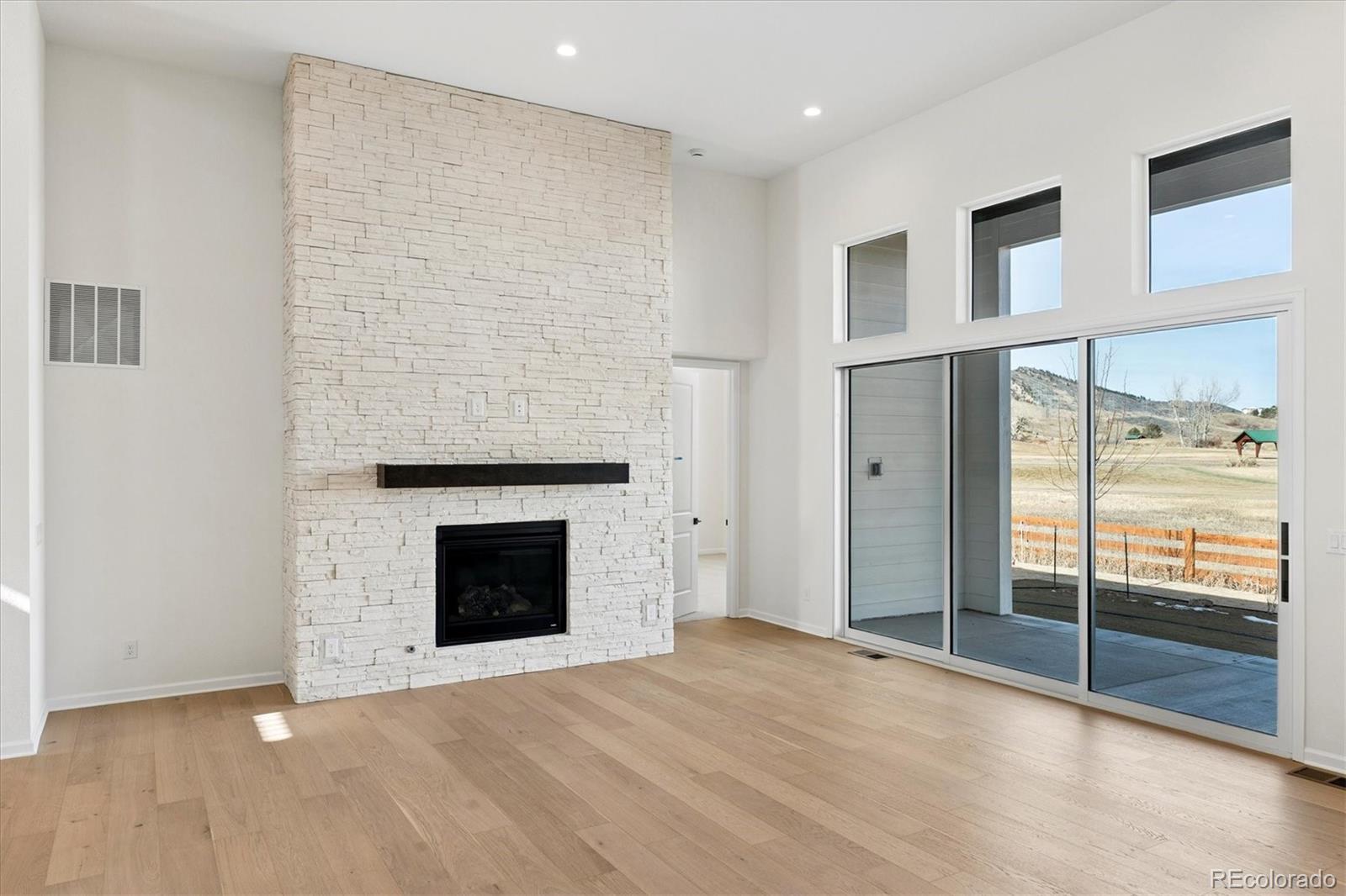 Littleton, Colorado, 80127, United States, 4 Bedrooms Bedrooms, ,4 BathroomsBathrooms,Residential,Active,2015804