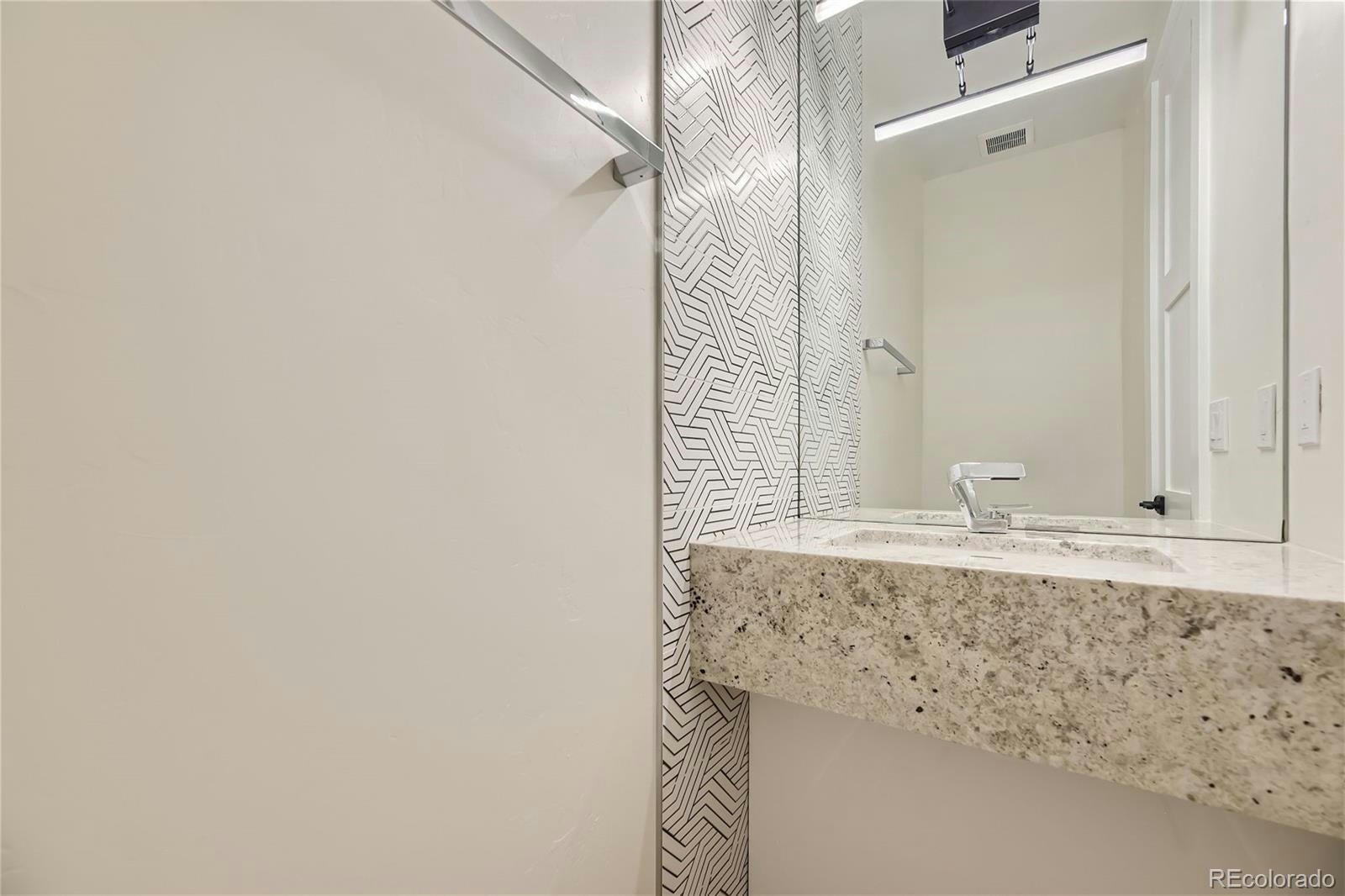 Denver, Colorado, 80222, United States, 6 Bedrooms Bedrooms, ,7 BathroomsBathrooms,Residential,Active,1769916