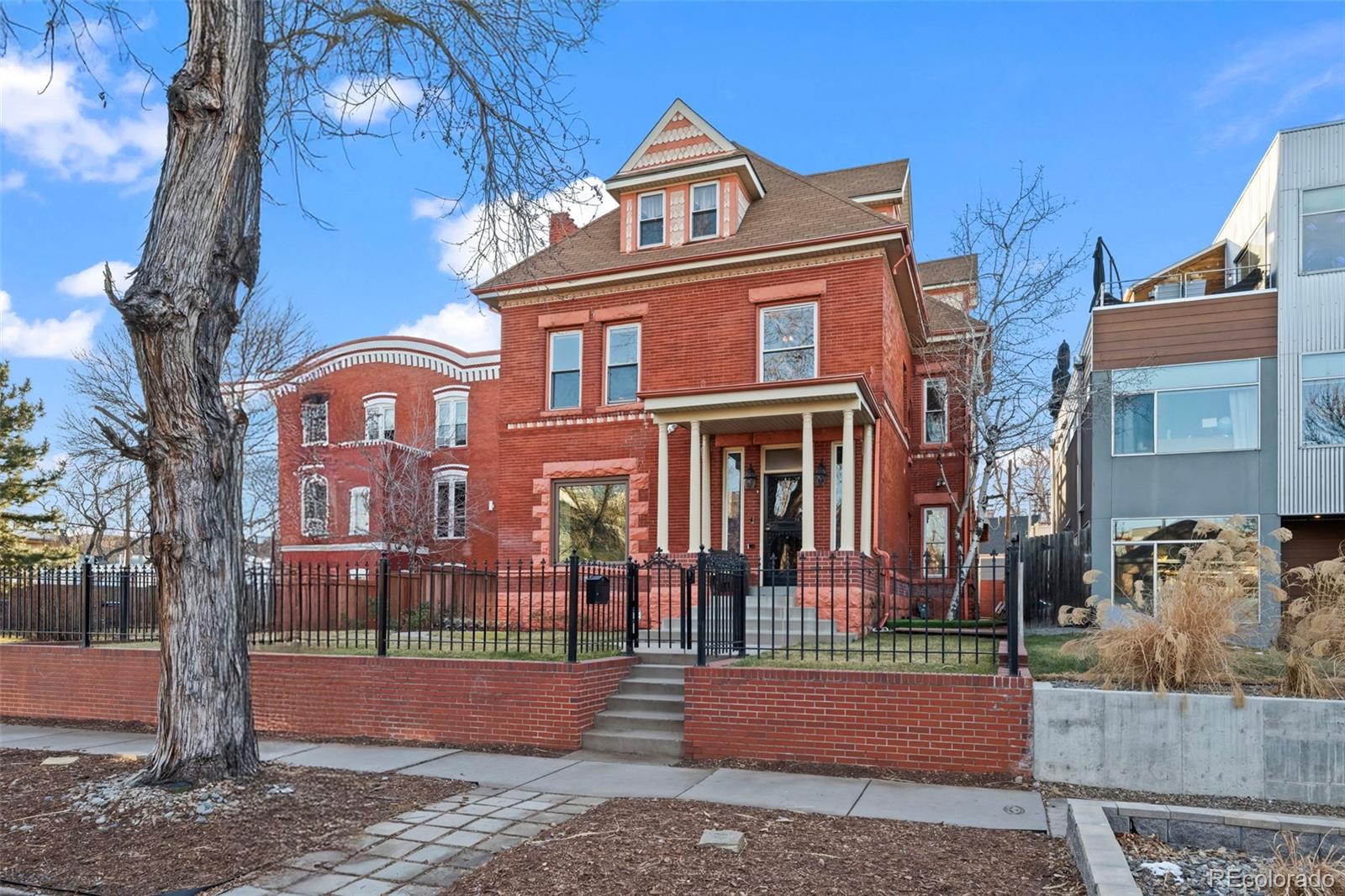 Denver, Colorado, 80211, United States, 4 Bedrooms Bedrooms, ,4 BathroomsBathrooms,Residential,Active,2012461