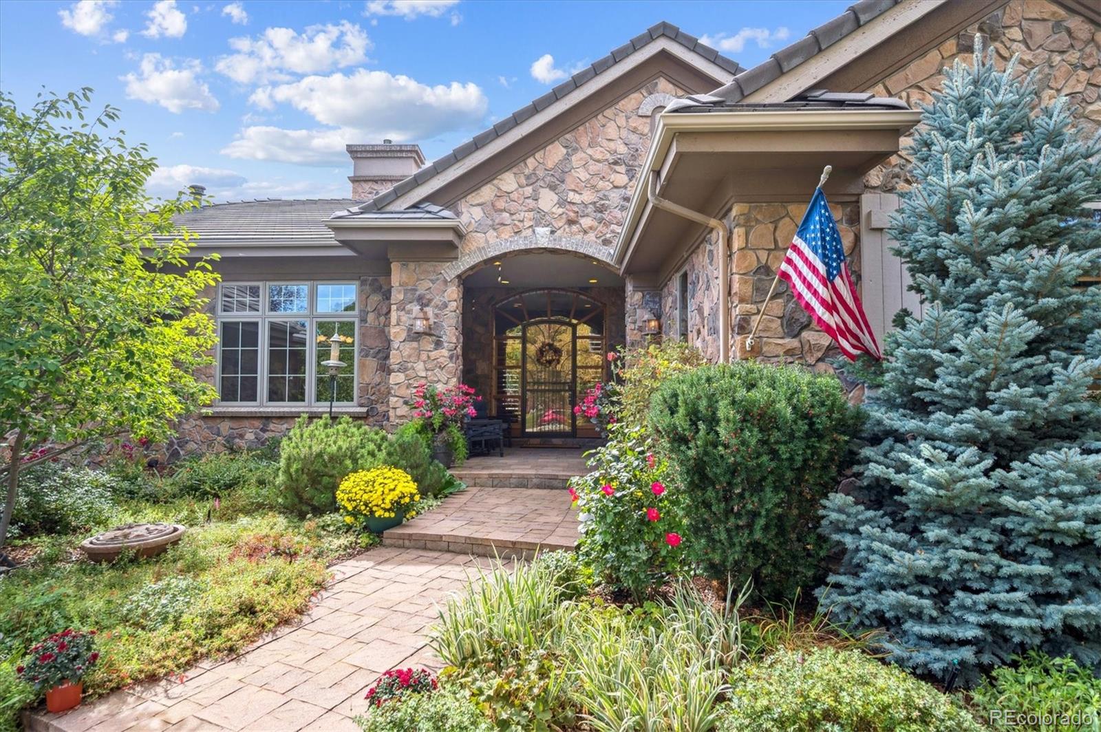 Littleton, Colorado, 80128, United States, 4 Bedrooms Bedrooms, ,5 BathroomsBathrooms,Residential,Active,2023431