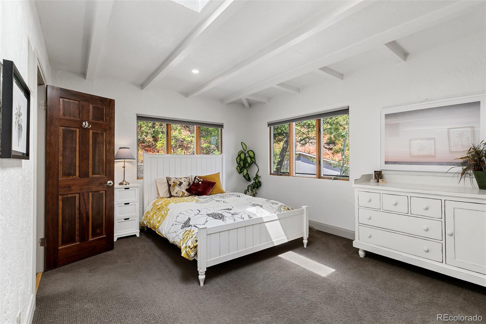 Colorado Springs, Colorado, 80906, United States, 4 Bedrooms Bedrooms, ,5 BathroomsBathrooms,Residential,Active,1936691