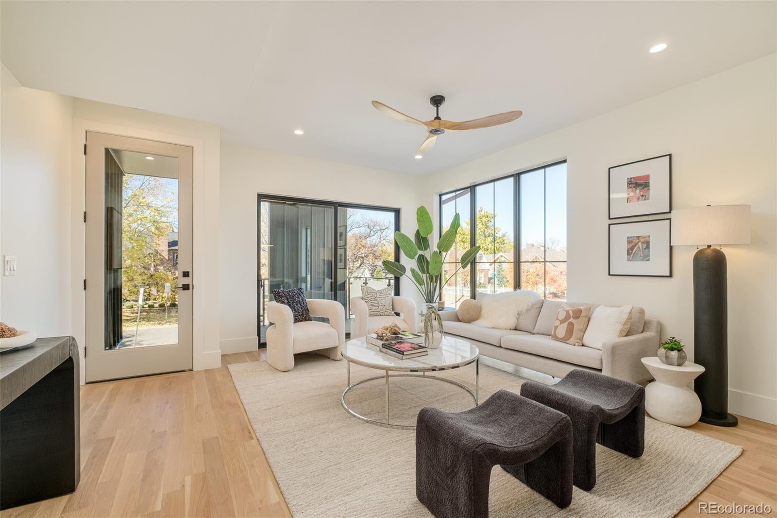 Denver, Colorado, 80206, United States, 3 Bedrooms Bedrooms, ,4 BathroomsBathrooms,Residential,Active,2007287