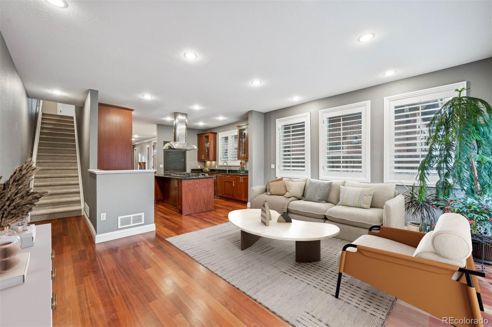 Denver, Colorado, 80209, United States, 3 Bedrooms Bedrooms, ,4 BathroomsBathrooms,Residential,Active,2006895