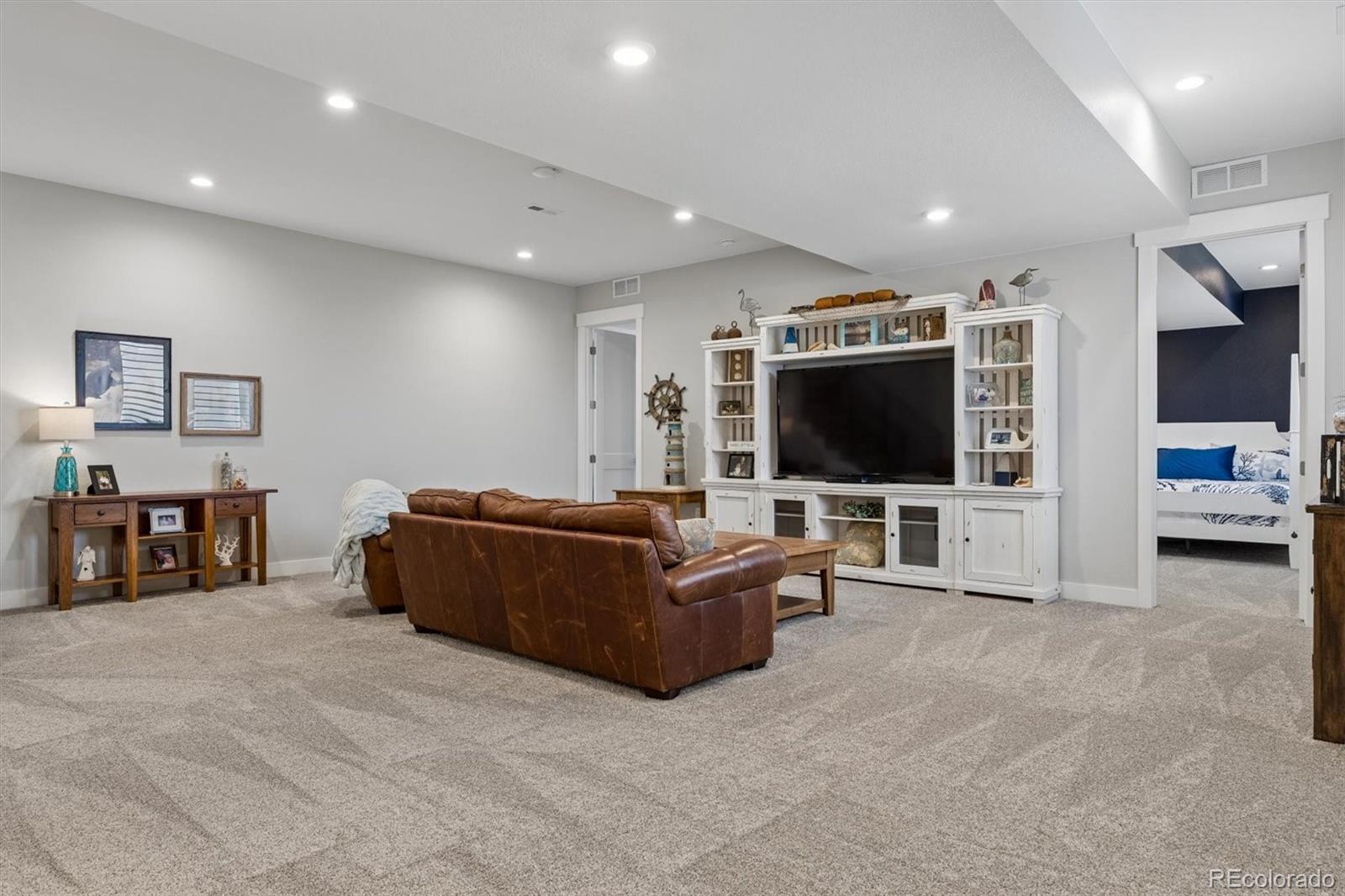 Elizabeth, Colorado, 80107, United States, 4 Bedrooms Bedrooms, ,4 BathroomsBathrooms,Residential,Active,2045605