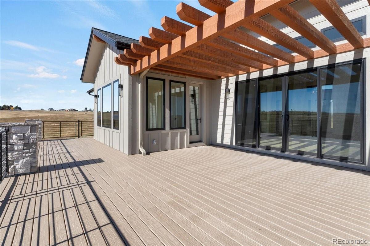 Parker, Colorado, 80138, United States, 4 Bedrooms Bedrooms, ,5 BathroomsBathrooms,Residential,Active,1968378