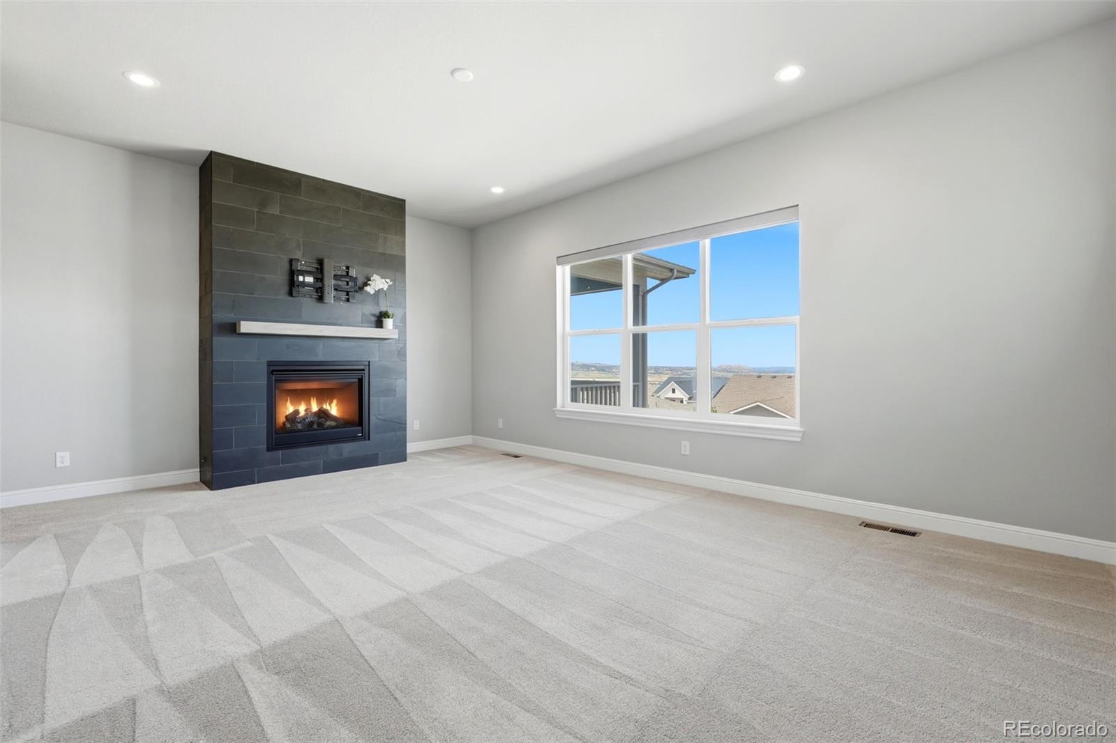 Castle Rock, Colorado, 80104, United States, 3 Bedrooms Bedrooms, ,3 BathroomsBathrooms,Residential,Active,2013637