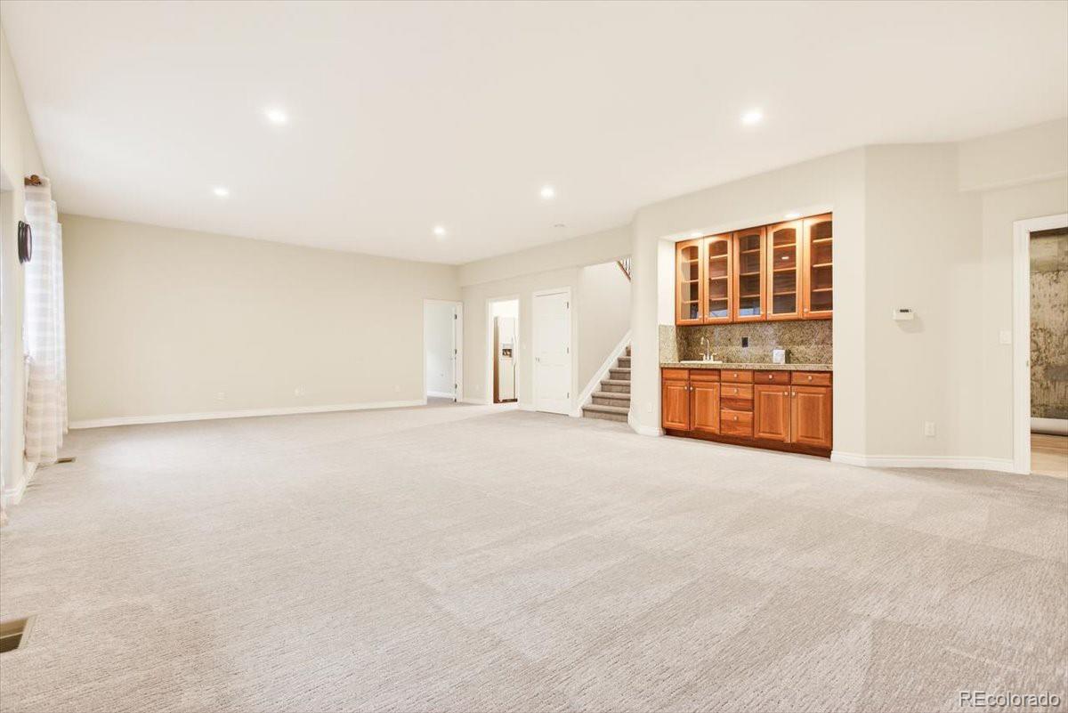 Lone Tree, Colorado, 80124, United States, 4 Bedrooms Bedrooms, ,5 BathroomsBathrooms,Residential,Active,2017434