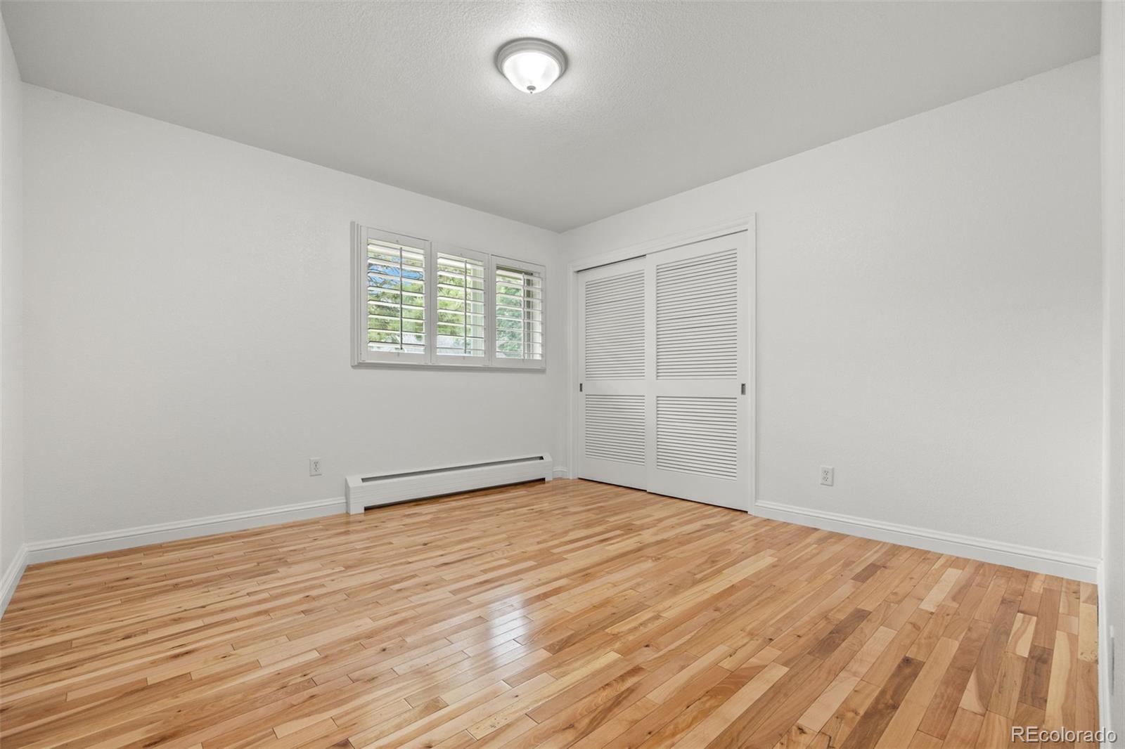 Englewood, Colorado, 80111, United States, 4 Bedrooms Bedrooms, ,3 BathroomsBathrooms,Residential,Active,1909660