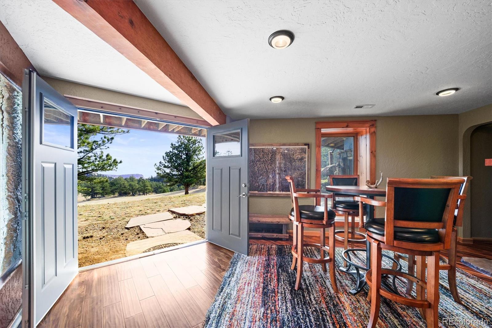 Lyons, Colorado, 80540, United States, 4 Bedrooms Bedrooms, ,4 BathroomsBathrooms,Residential,Active,2000204