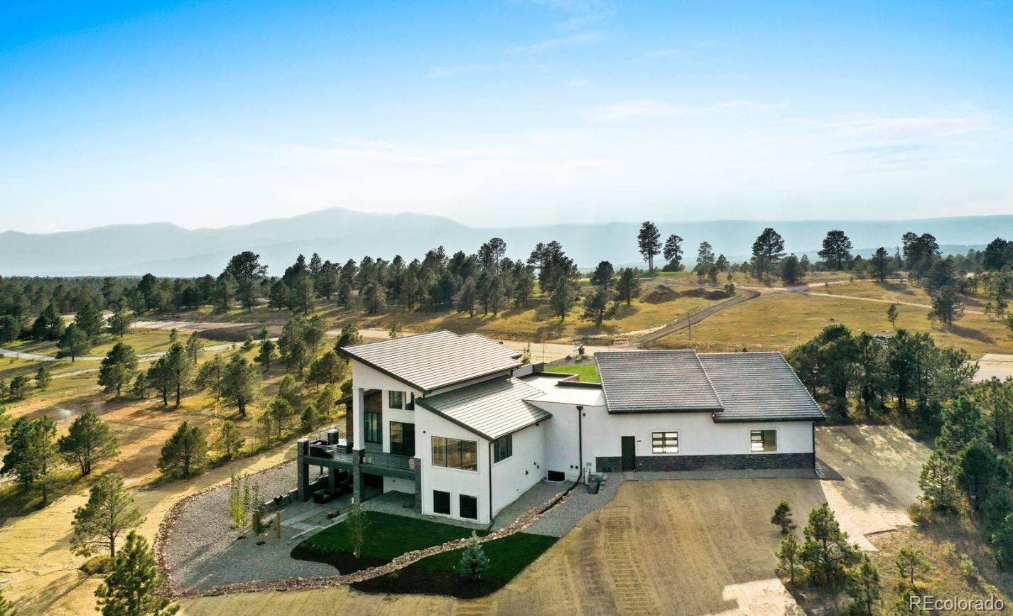 Colorado Springs, Colorado, 80908, United States, 5 Bedrooms Bedrooms, ,6 BathroomsBathrooms,Residential,Active,1992271