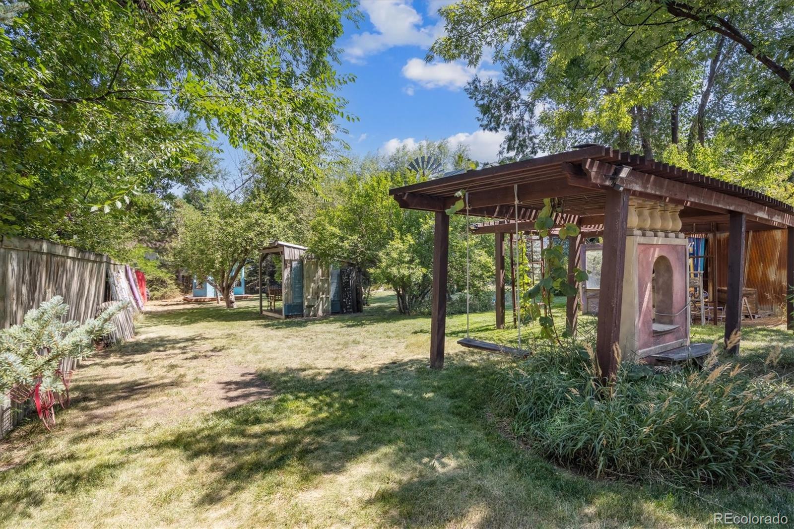 Lakewood, Colorado, 80232, United States, 4 Bedrooms Bedrooms, ,3 BathroomsBathrooms,Residential,Active,1929429