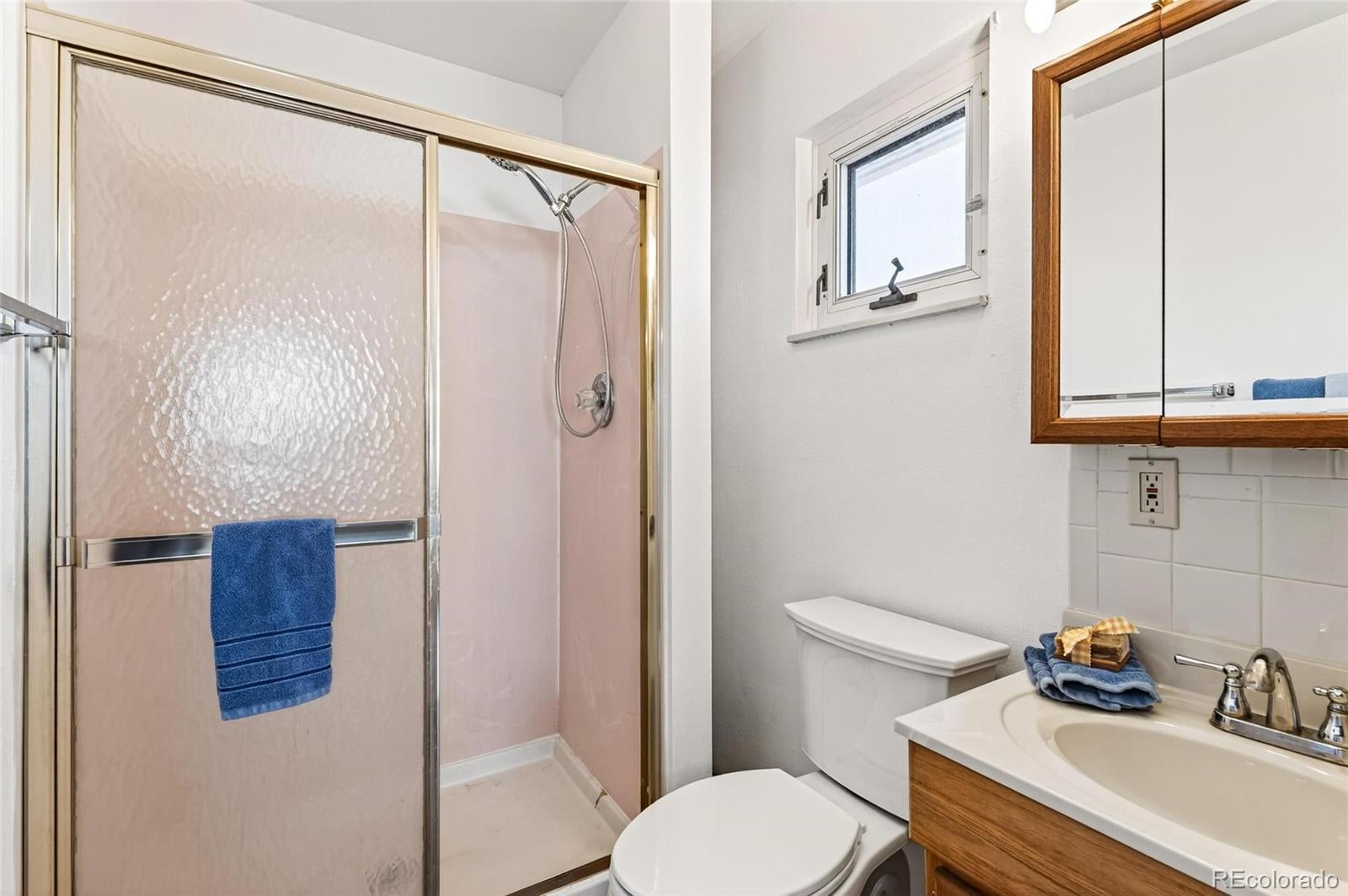 Fort Lupton, Colorado, 80621, United States, 3 Bedrooms Bedrooms, ,3 BathroomsBathrooms,Residential,Active,1927683