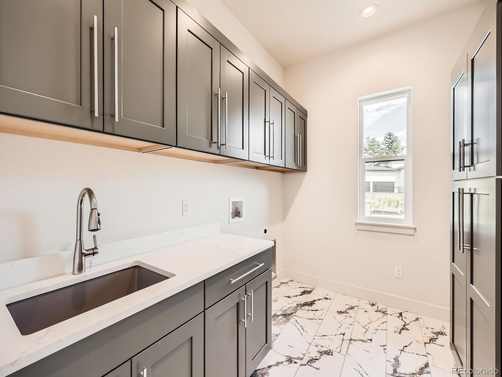 Parker, Colorado, 80134, United States, 4 Bedrooms Bedrooms, ,6 BathroomsBathrooms,Residential,Active,1824014