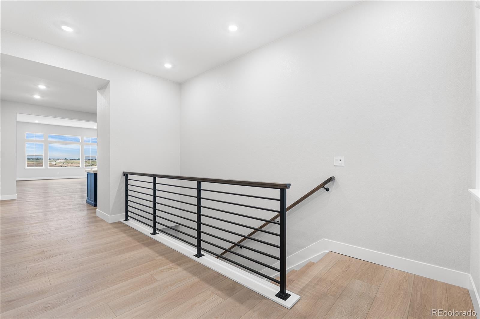 Castle Pines, Colorado, 80108, United States, 4 Bedrooms Bedrooms, ,5 BathroomsBathrooms,Residential,Active,1953011