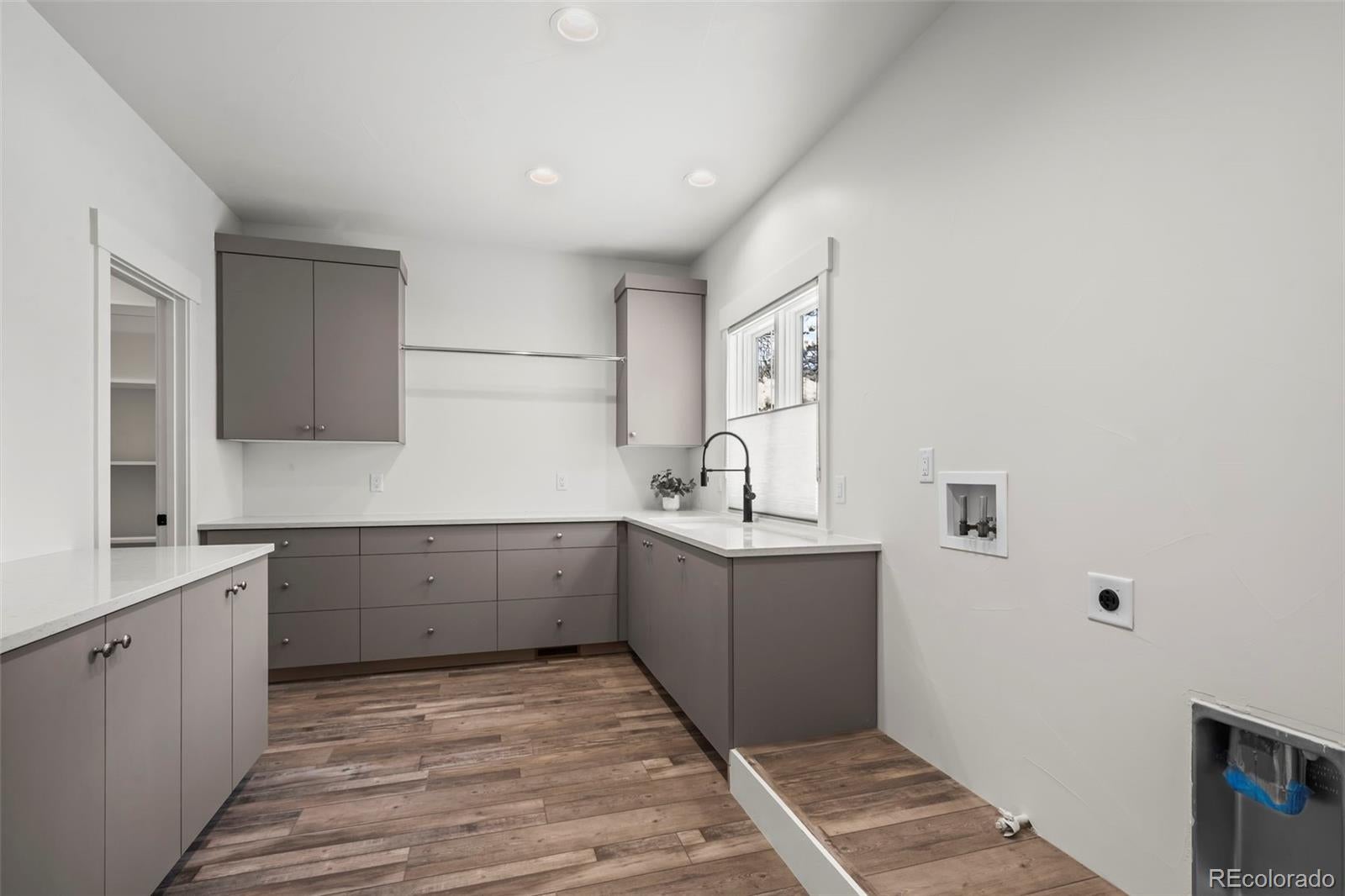 Lafayette, Colorado, 80026, United States, 5 Bedrooms Bedrooms, ,7 BathroomsBathrooms,Residential,Active,2006794