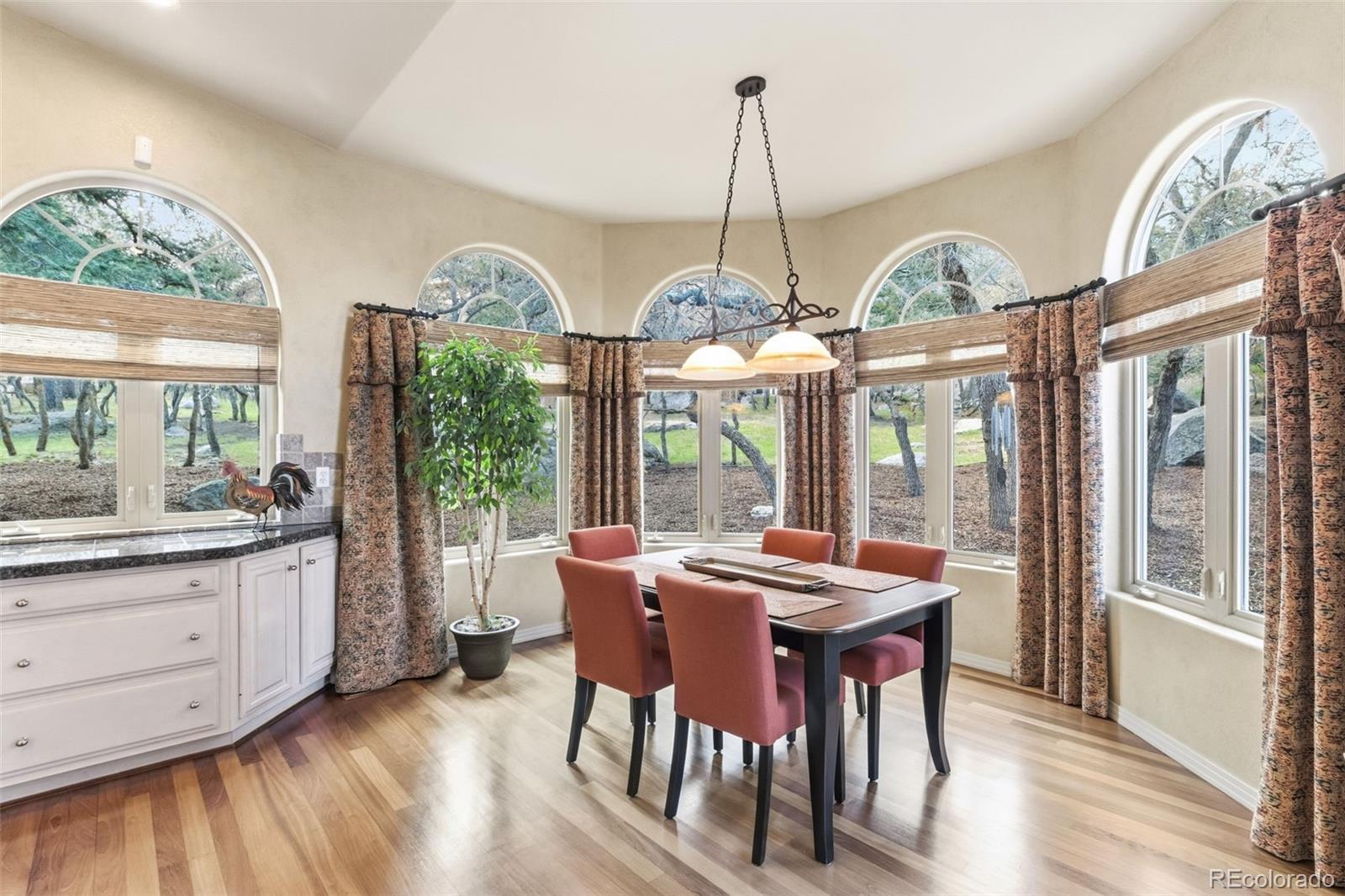 Colorado Springs, Colorado, 80906, United States, 4 Bedrooms Bedrooms, ,3 BathroomsBathrooms,Residential,Active,2045386