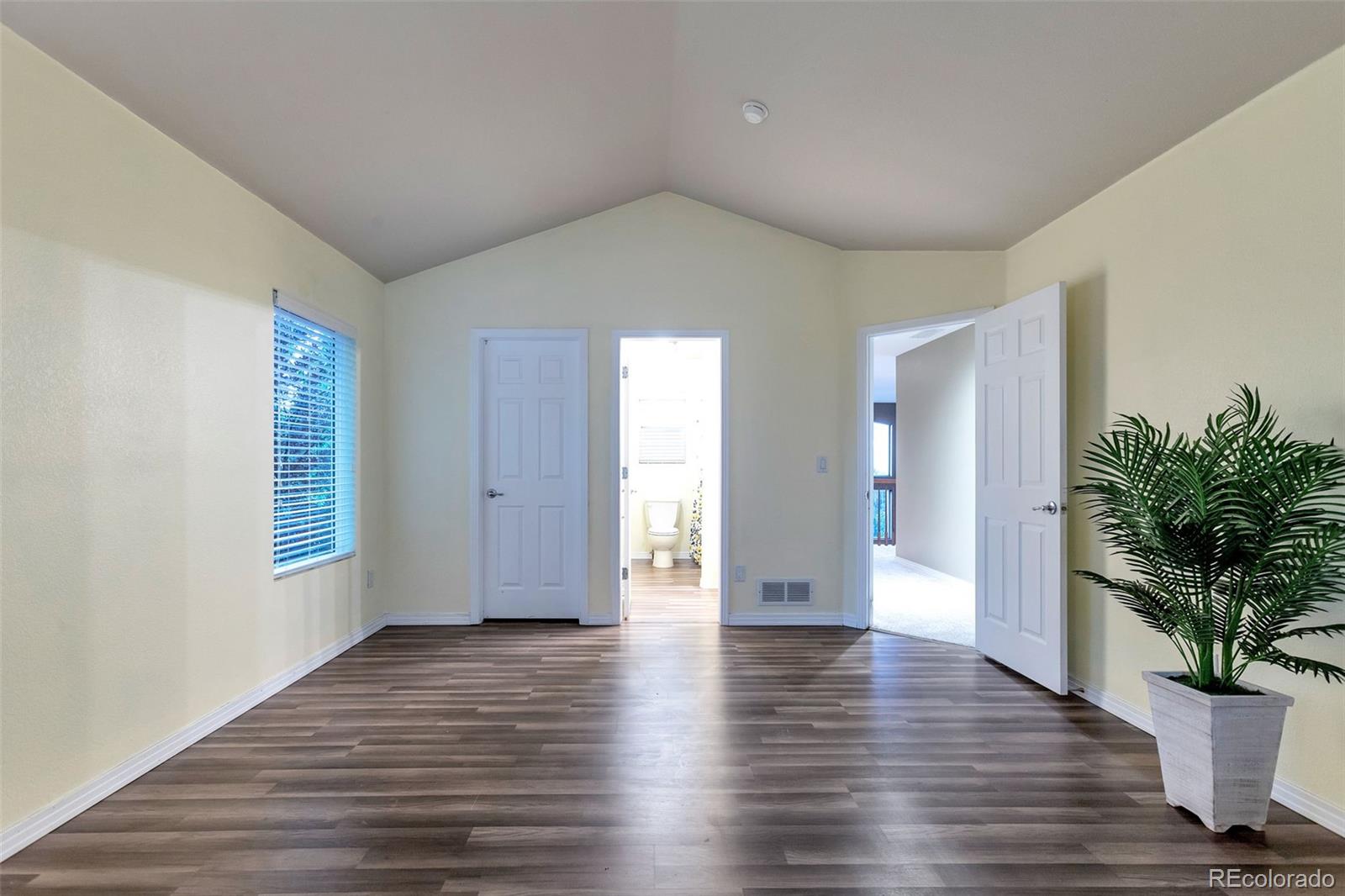 Aurora, Colorado, 80016, United States, 5 Bedrooms Bedrooms, ,7 BathroomsBathrooms,Residential,Active,1929689