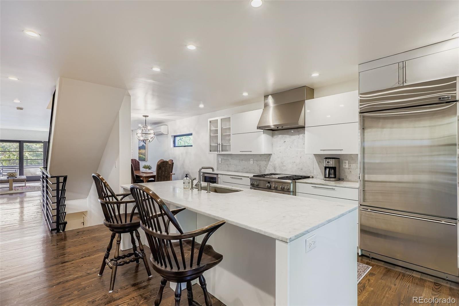 Denver, Colorado, 80209, United States, 5 Bedrooms Bedrooms, ,4 BathroomsBathrooms,Residential,Active,1953688