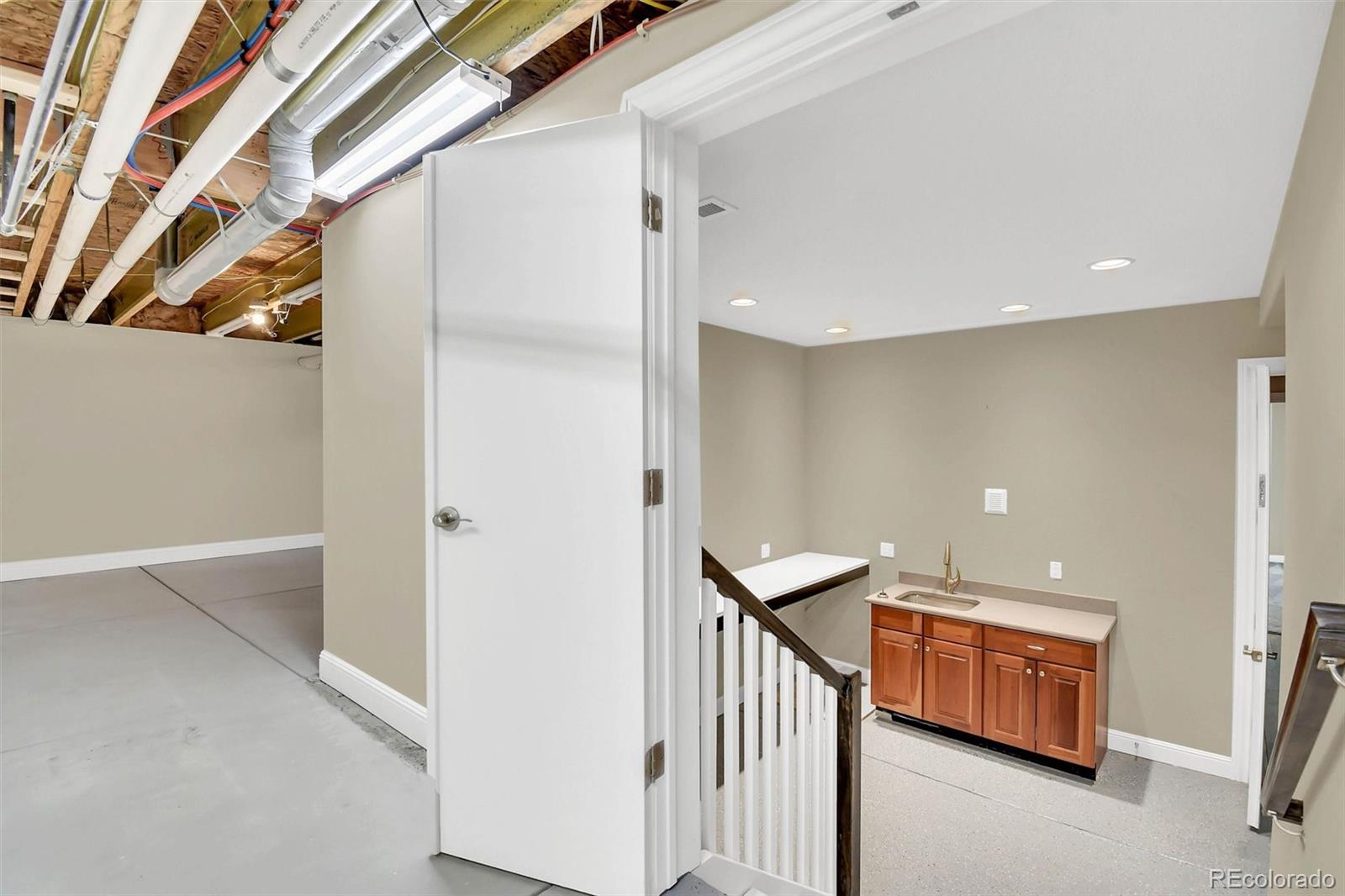 Broomfield, Colorado, 80023, United States, 3 Bedrooms Bedrooms, ,4 BathroomsBathrooms,Residential,Active,2044170