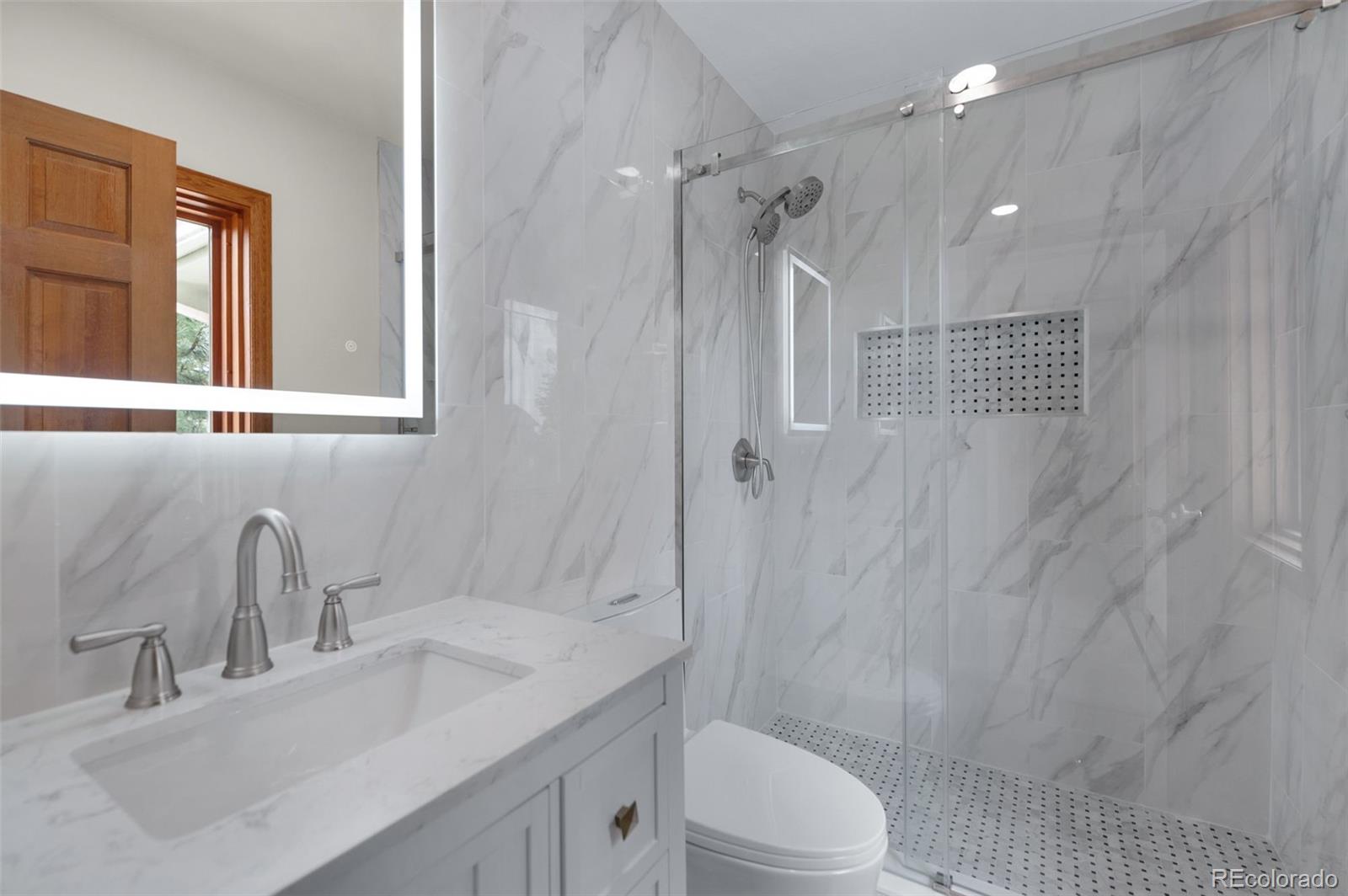 Monument, Colorado, 80132, United States, 5 Bedrooms Bedrooms, ,5 BathroomsBathrooms,Residential,Active,1936687