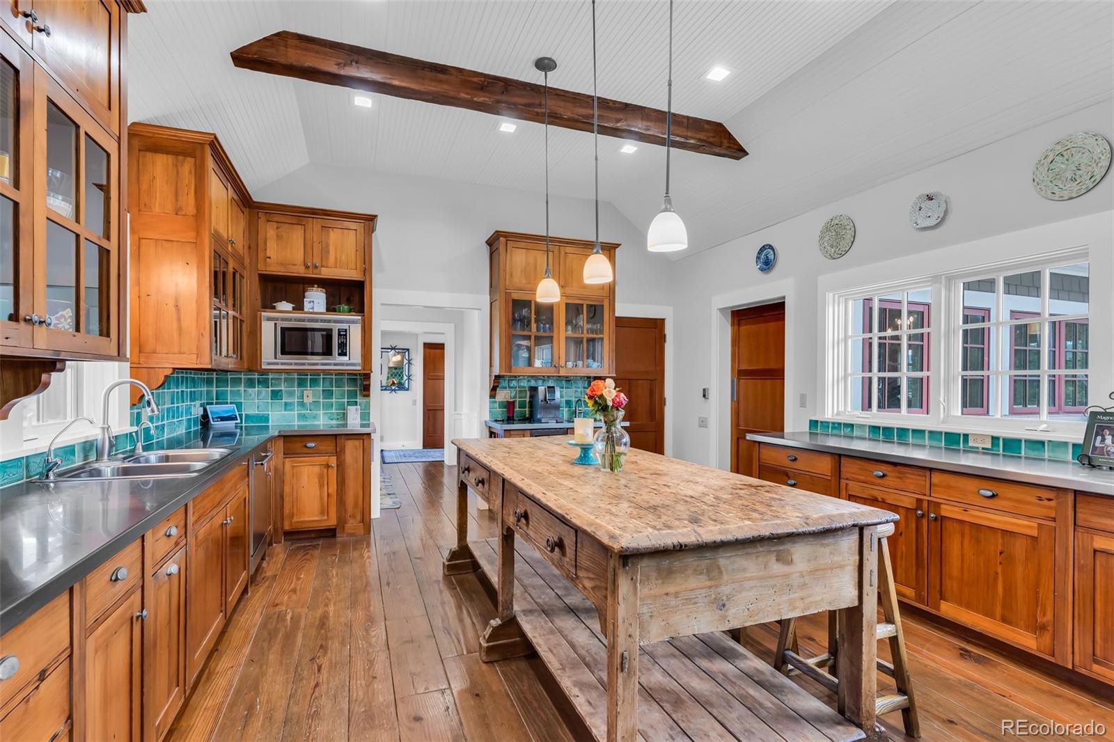 Beulah, Colorado, 81023, United States, ,4 BathroomsBathrooms,Residential,Active,1769562