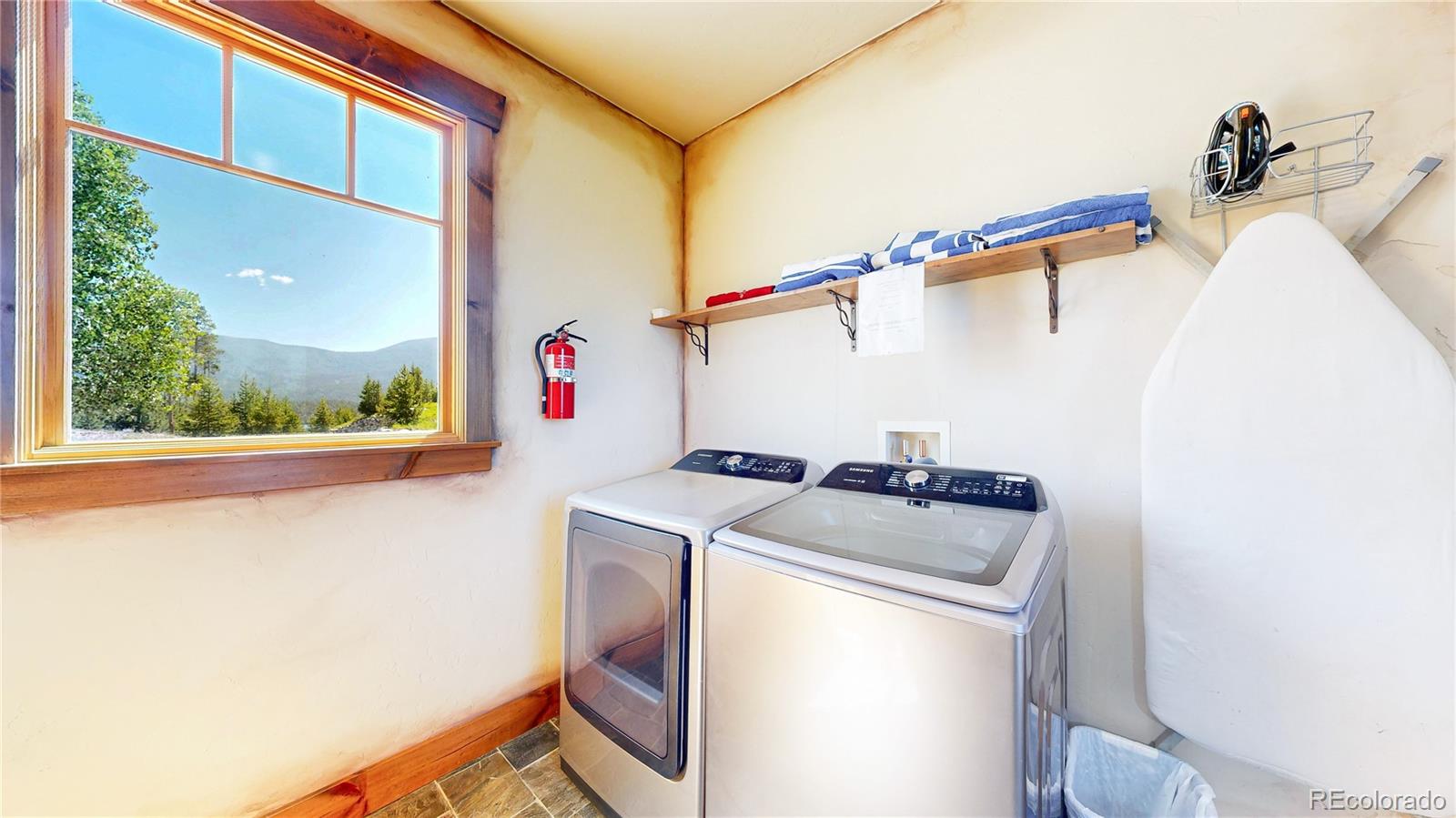 Grand Lake, Colorado, 80447, United States, 4 Bedrooms Bedrooms, ,4 BathroomsBathrooms,Residential,Active,2029748