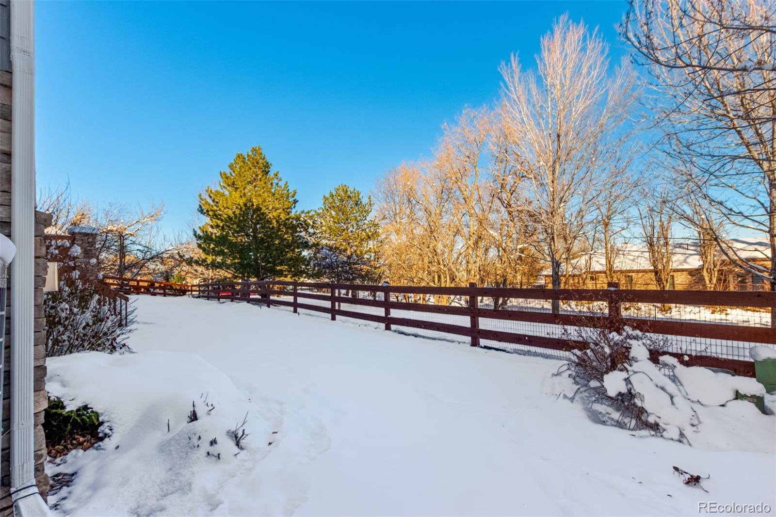 Arvada, Colorado, 80403, United States, 5 Bedrooms Bedrooms, ,4 BathroomsBathrooms,Residential,Active,2006903