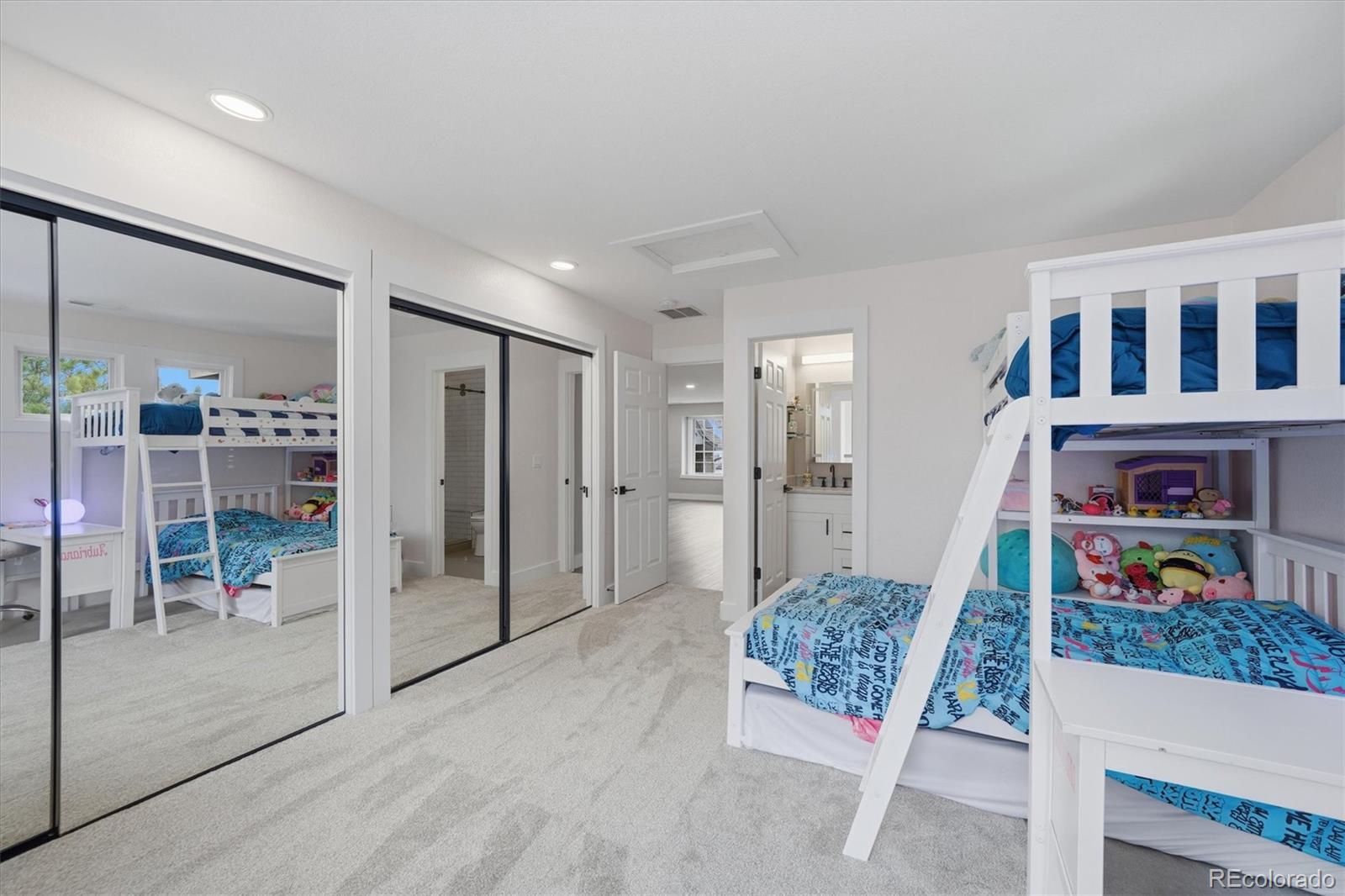 Littleton, Colorado, 80123, United States, 5 Bedrooms Bedrooms, ,6 BathroomsBathrooms,Residential,Active,2012465