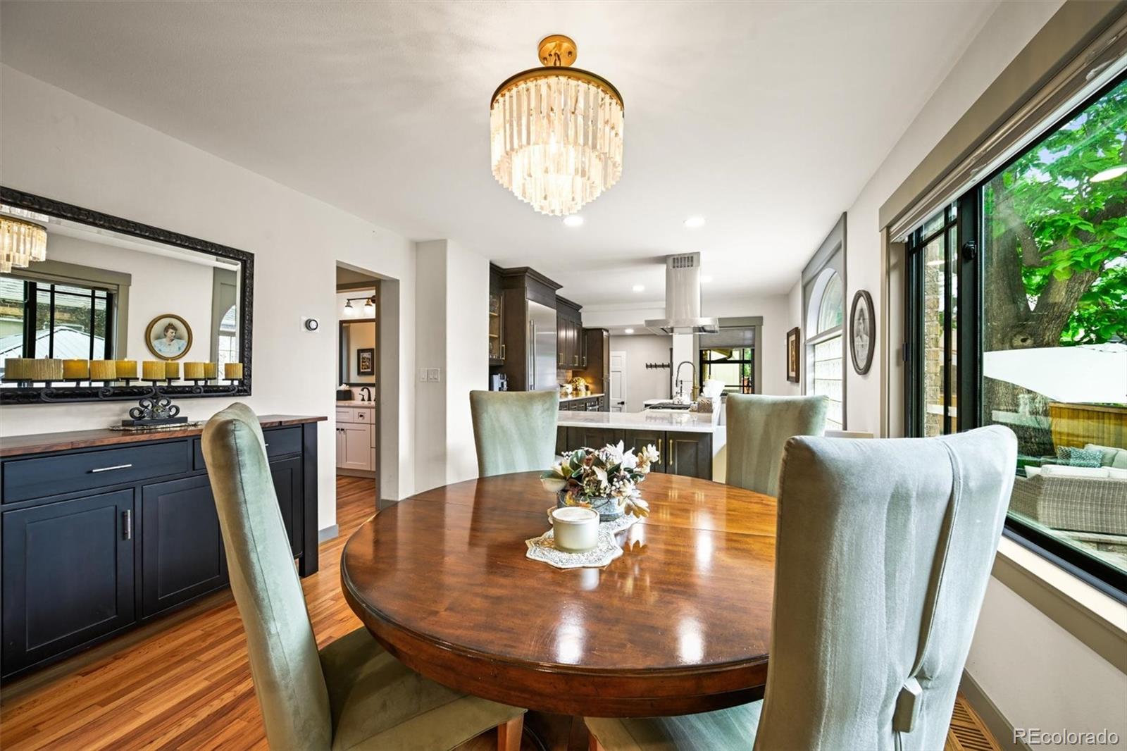 Denver, Colorado, 80210, United States, 3 Bedrooms Bedrooms, ,3 BathroomsBathrooms,Residential,Active,1892614