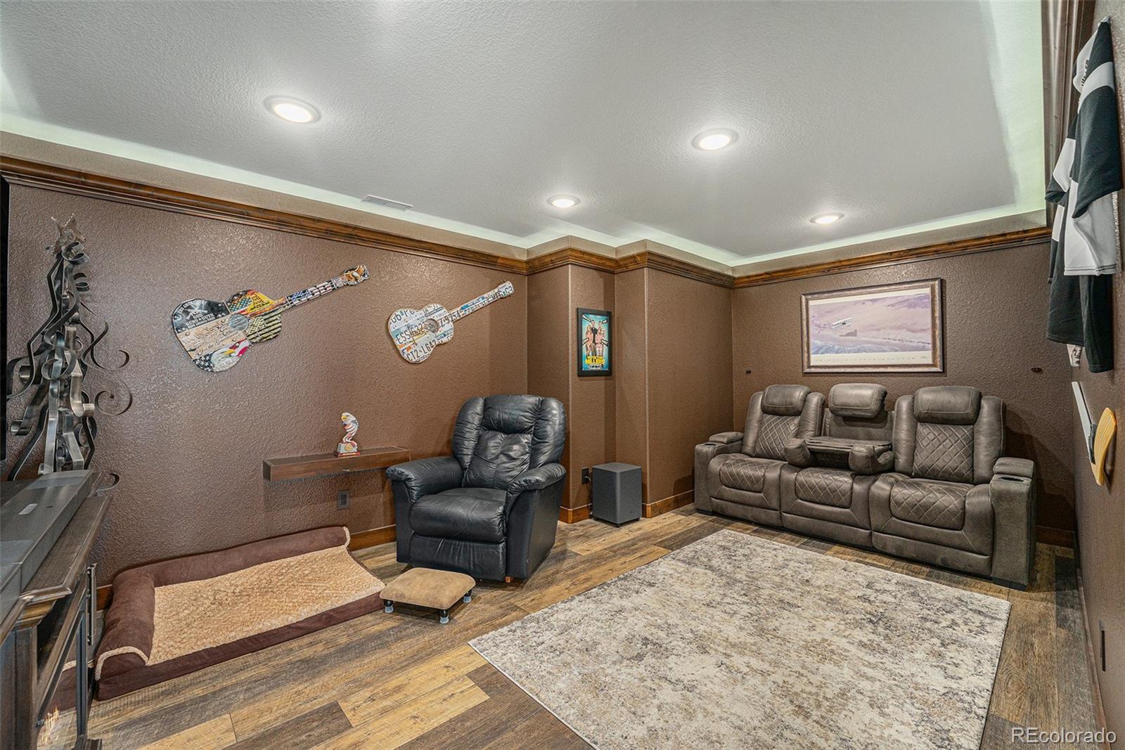 Elizabeth, Colorado, 80107, United States, 4 Bedrooms Bedrooms, ,4 BathroomsBathrooms,Residential,Active,1913949