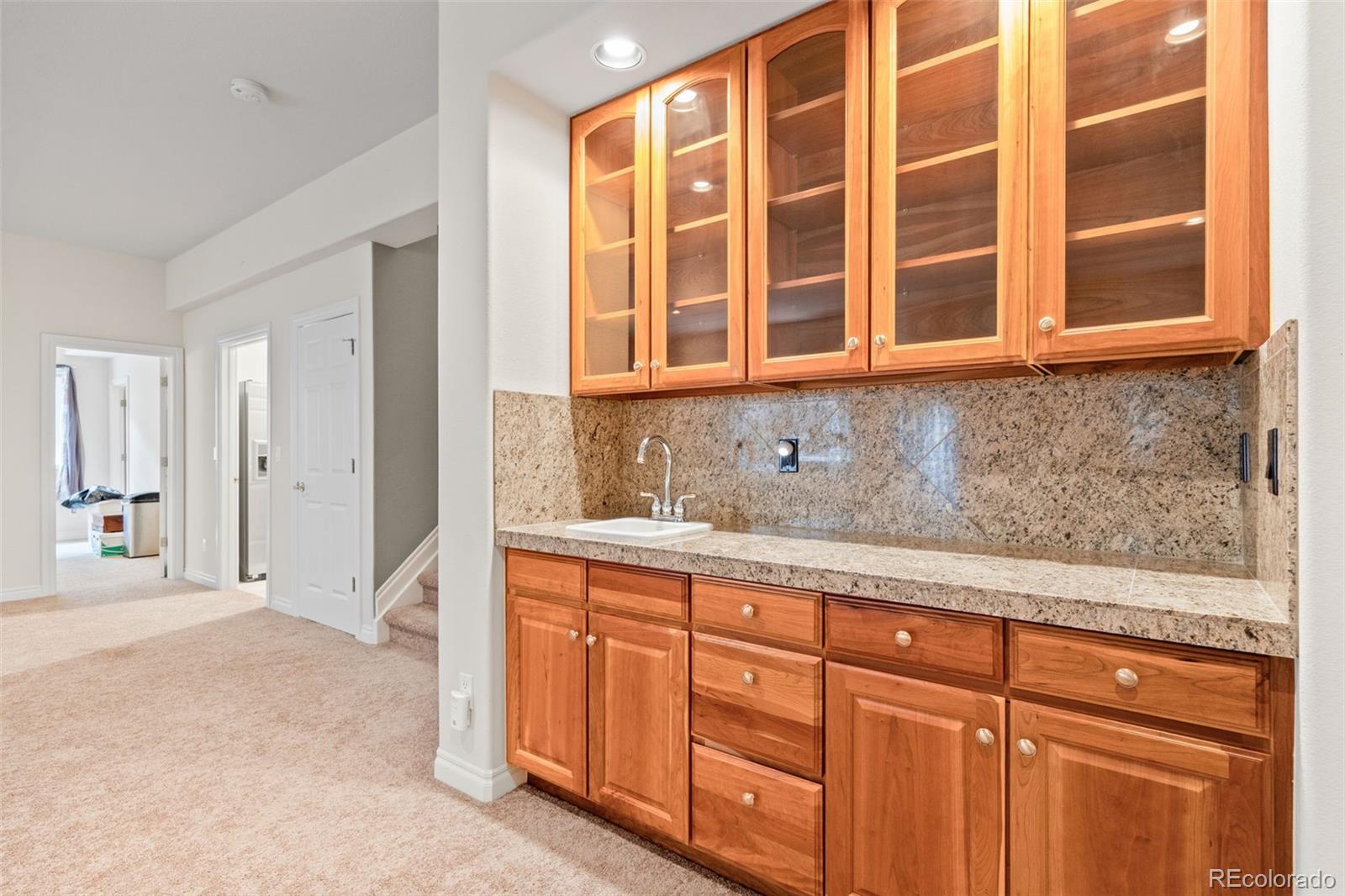 Lone Tree, Colorado, 80124, United States, 4 Bedrooms Bedrooms, ,5 BathroomsBathrooms,Residential,Active,1909066