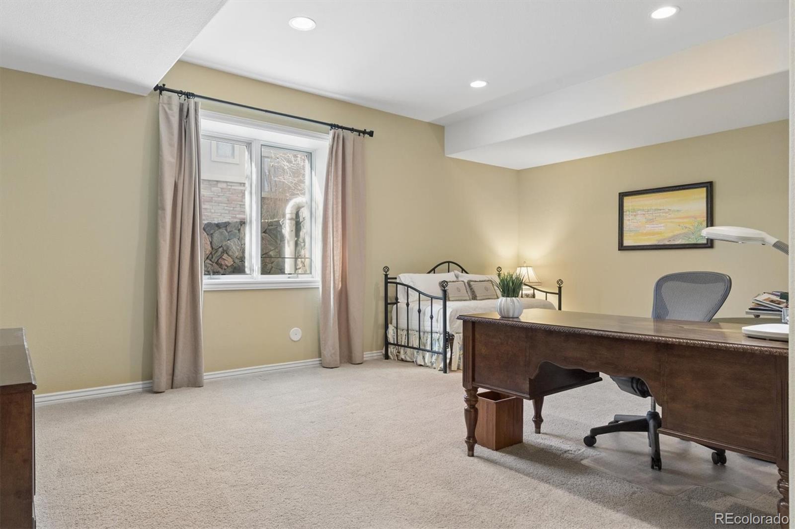 Littleton, Colorado, 80128, United States, 4 Bedrooms Bedrooms, ,5 BathroomsBathrooms,Residential,Active,2023431