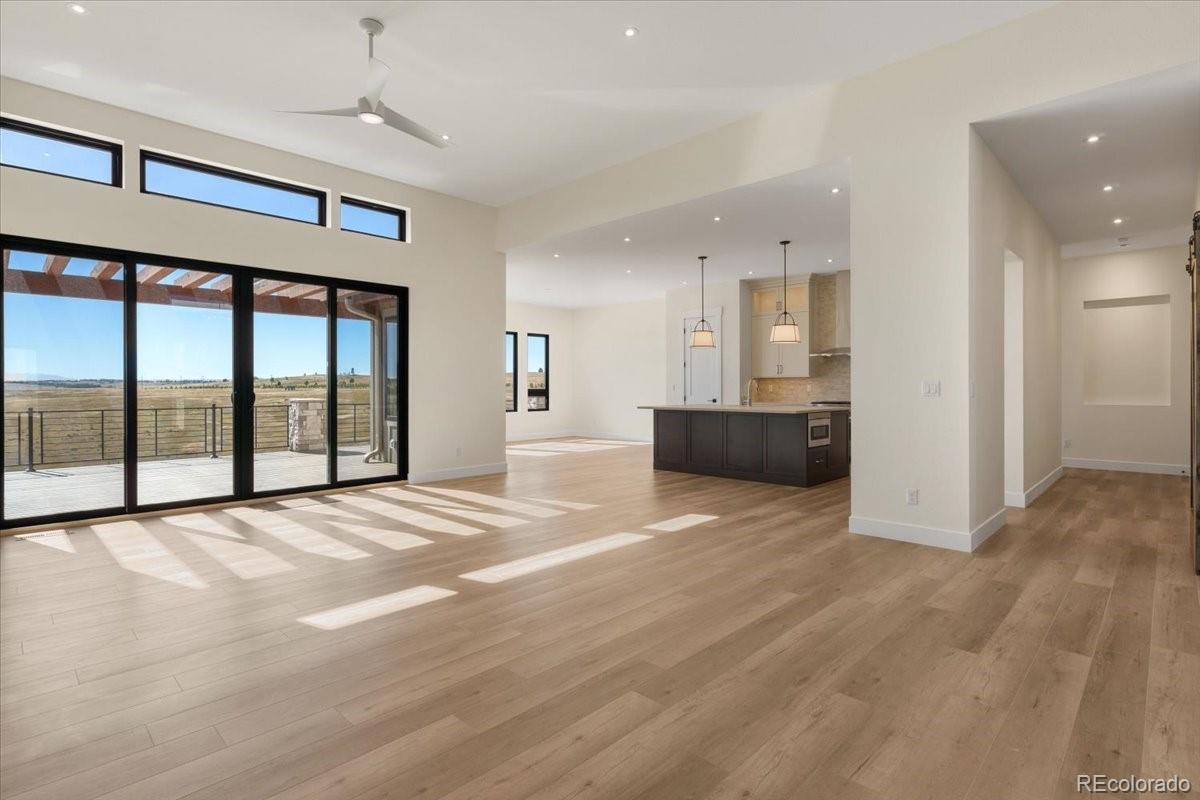 Parker, Colorado, 80138, United States, 4 Bedrooms Bedrooms, ,5 BathroomsBathrooms,Residential,Active,1968378