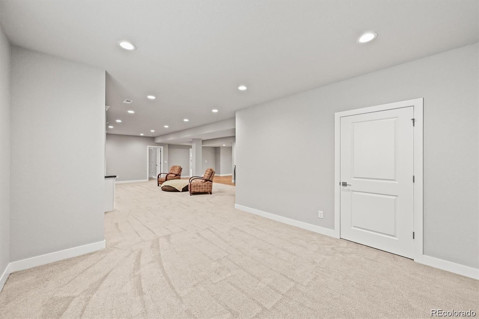 Castle Rock, Colorado, 80104, United States, 7 Bedrooms Bedrooms, ,6 BathroomsBathrooms,Residential,Active,1953382