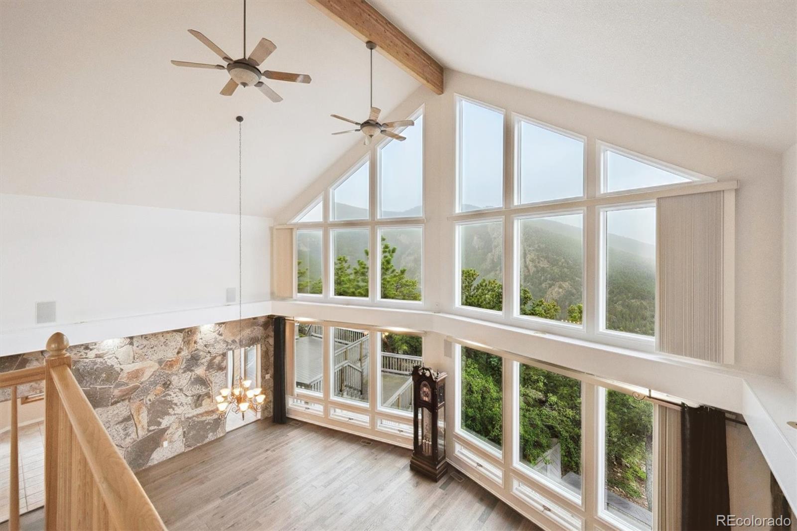 Evergreen, Colorado, 80439, United States, 4 Bedrooms Bedrooms, ,5 BathroomsBathrooms,Residential,Active,1899904
