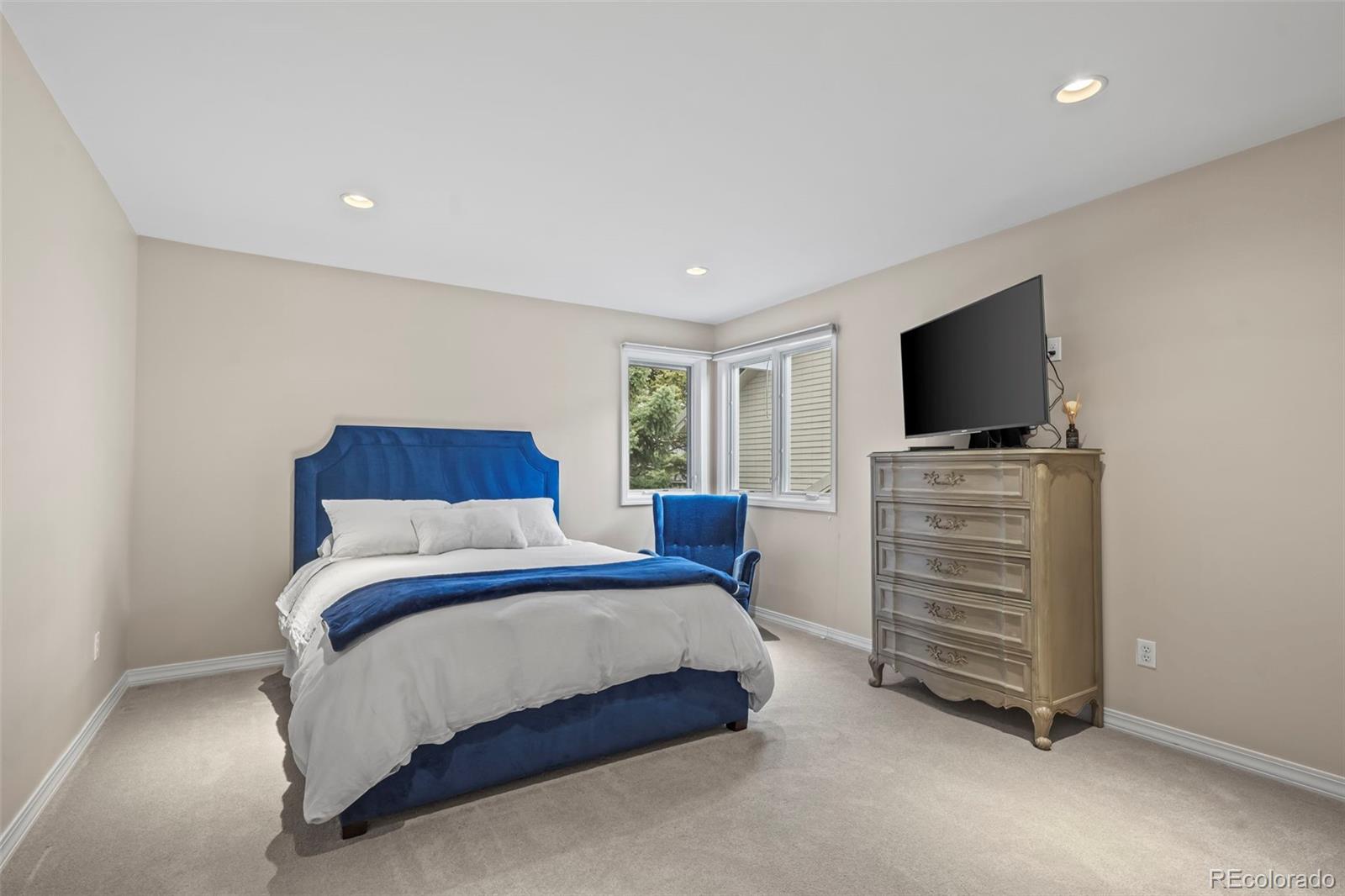 Boulder, Colorado, 80301, United States, 3 Bedrooms Bedrooms, ,4 BathroomsBathrooms,Residential,Active,1944093