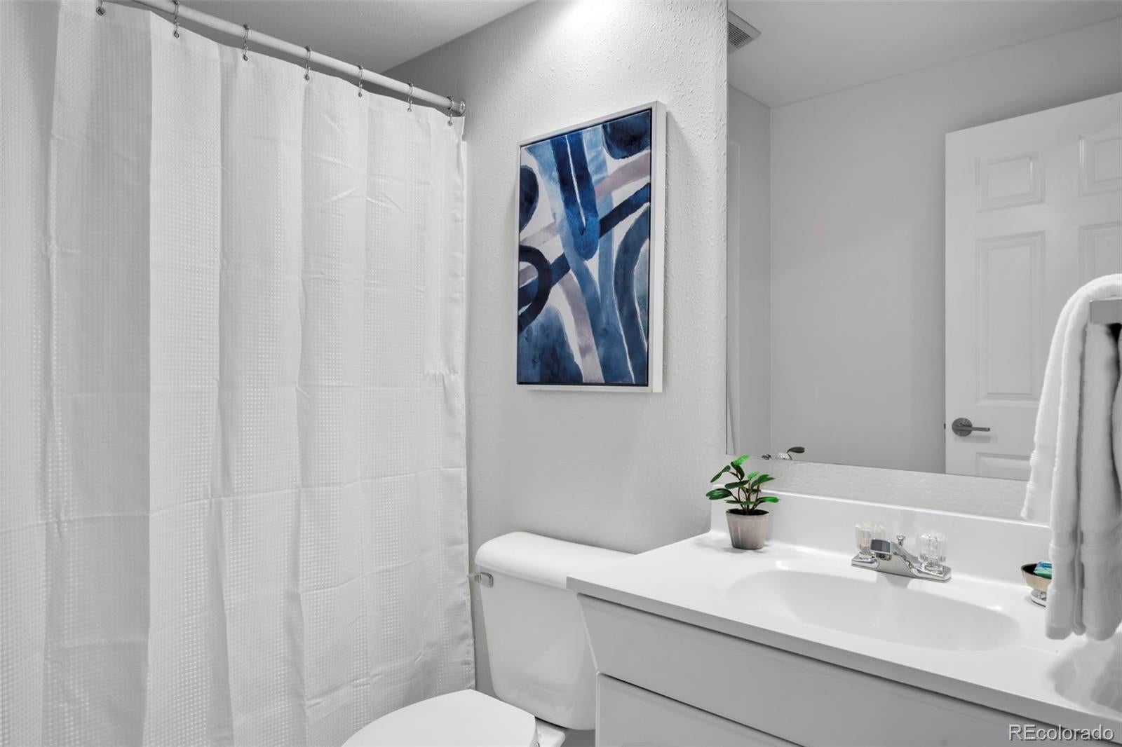 Boulder, Colorado, 80304, United States, 4 Bedrooms Bedrooms, ,5 BathroomsBathrooms,Residential,Active,1944028