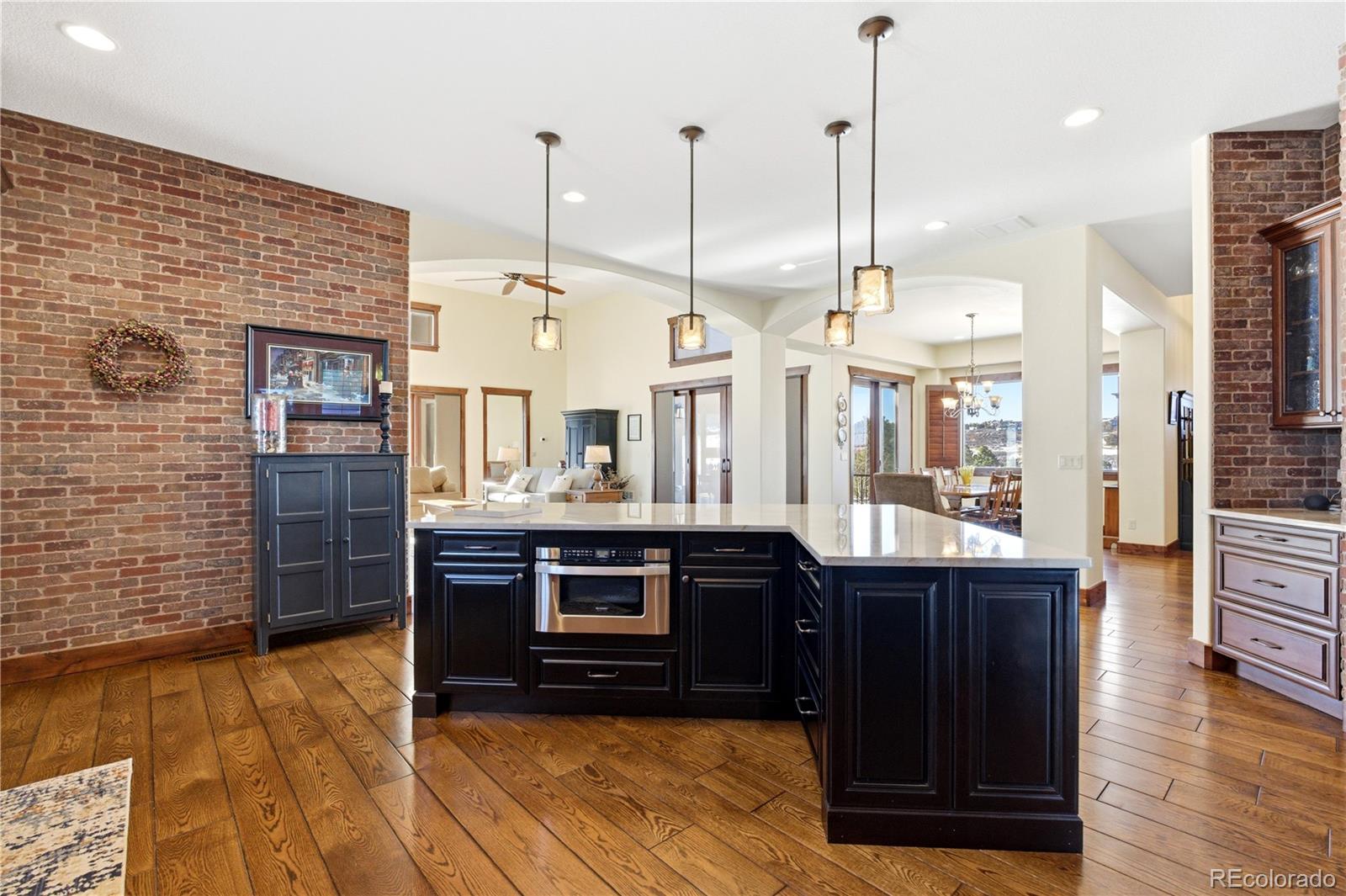 Castle Rock, Colorado, 80108, United States, 4 Bedrooms Bedrooms, ,5 BathroomsBathrooms,Residential,Active,2007242