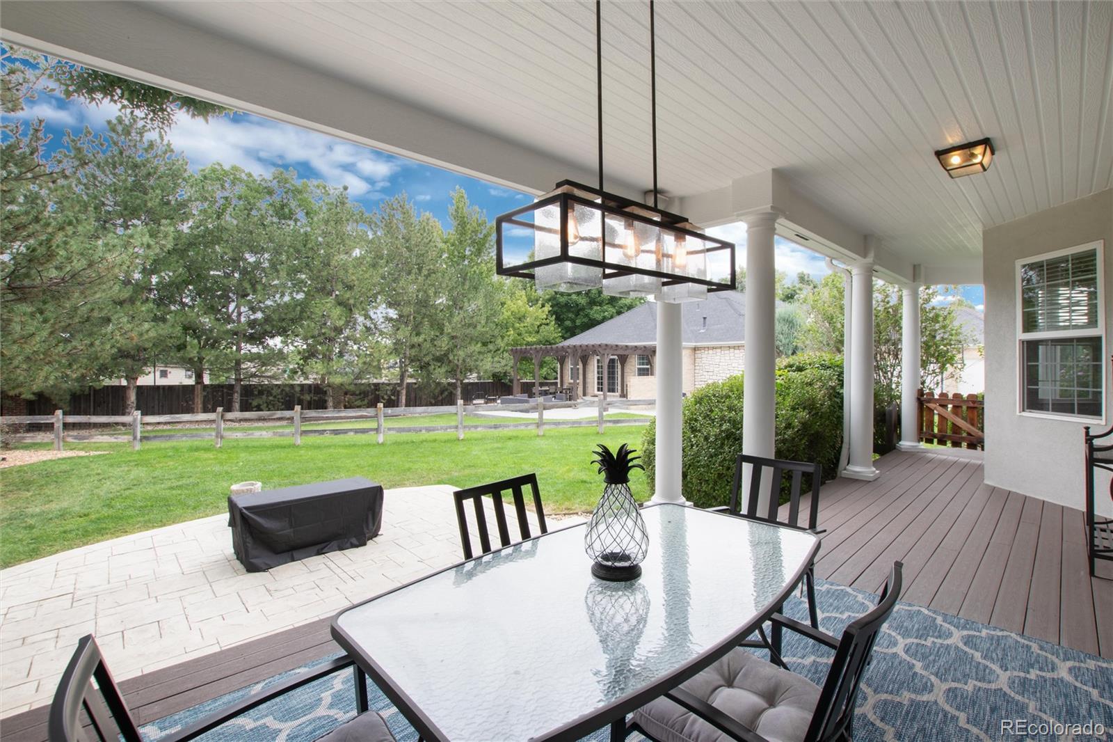 Littleton, Colorado, 80123, United States, 4 Bedrooms Bedrooms, ,4 BathroomsBathrooms,Residential,Active,1936610