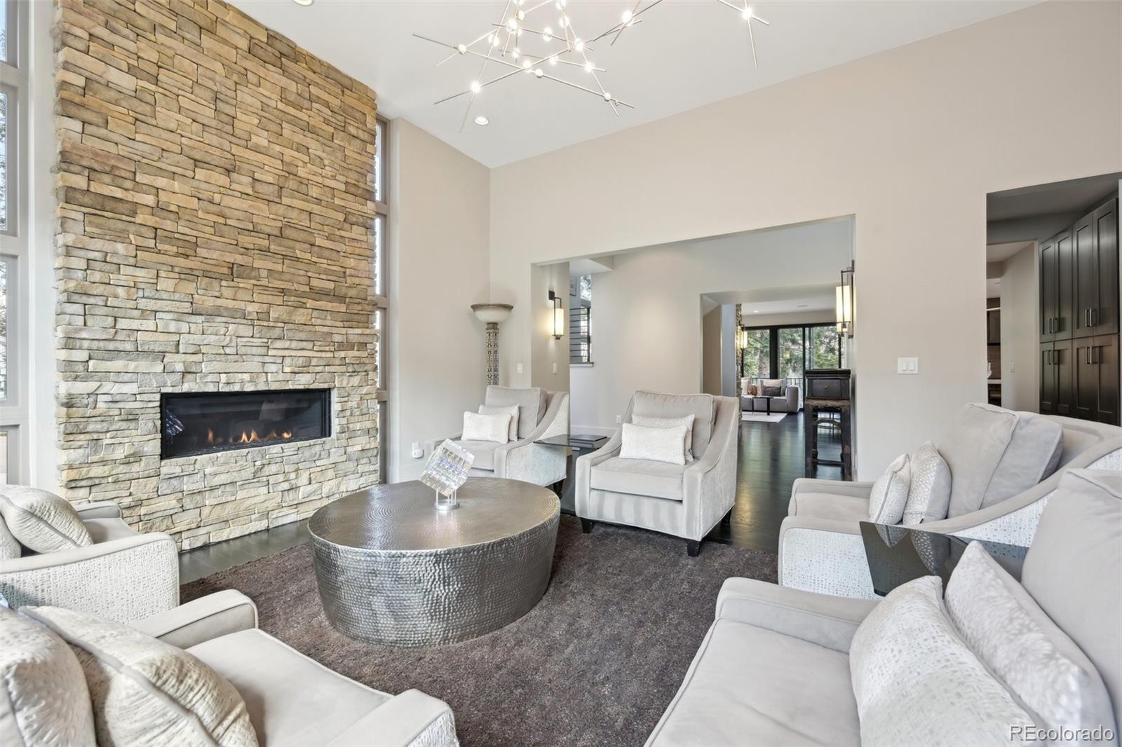 Boulder, Colorado, 80302, United States, 5 Bedrooms Bedrooms, ,6 BathroomsBathrooms,Residential,Active,1944020