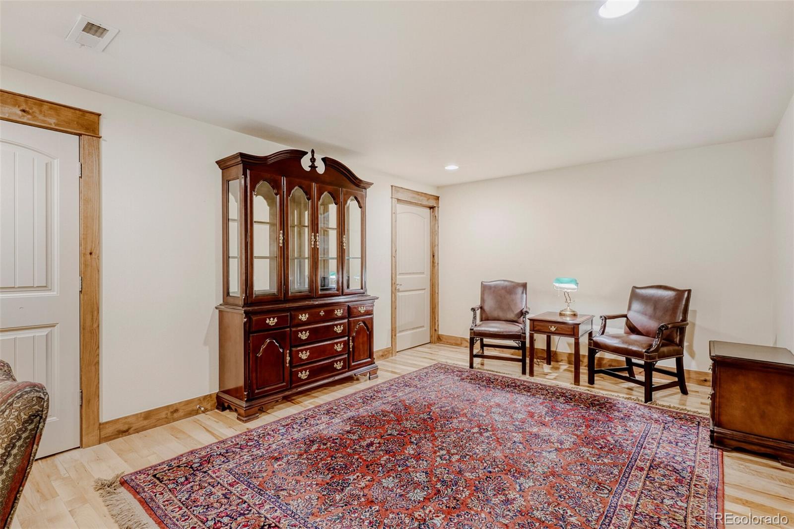 Denver, Colorado, 80210, United States, 4 Bedrooms Bedrooms, ,3 BathroomsBathrooms,Residential,Active,2017495