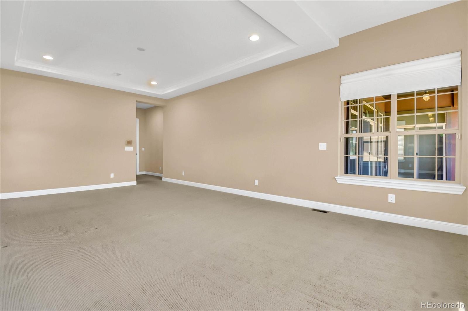 Broomfield, Colorado, 80023, United States, 3 Bedrooms Bedrooms, ,4 BathroomsBathrooms,Residential,Active,2044170