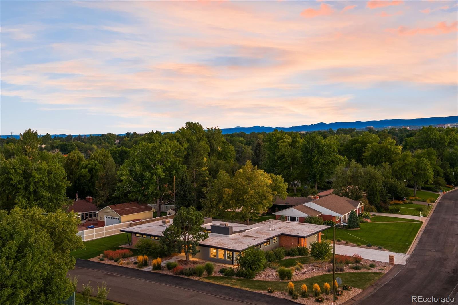 Wheat Ridge, Colorado, 80215, United States, 3 Bedrooms Bedrooms, ,3 BathroomsBathrooms,Residential,Active,2007651