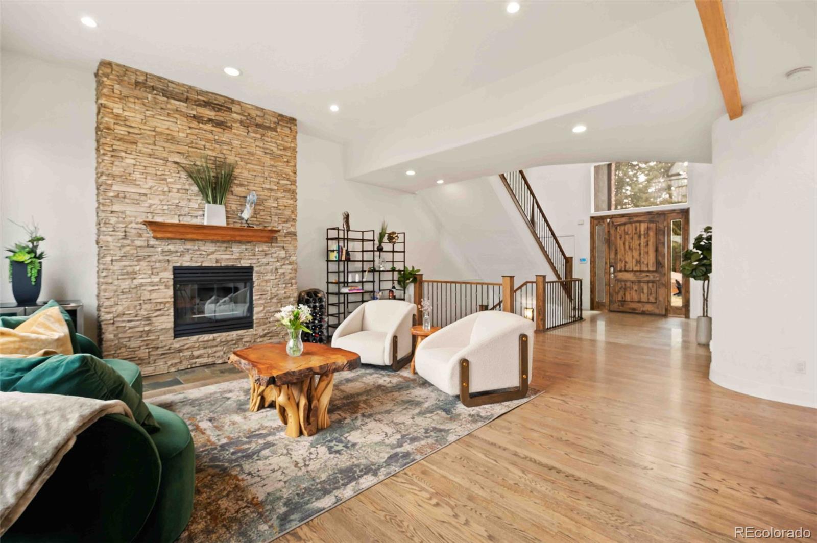 Golden, Colorado, 80401, United States, 4 Bedrooms Bedrooms, ,5 BathroomsBathrooms,Residential,Active,1922327